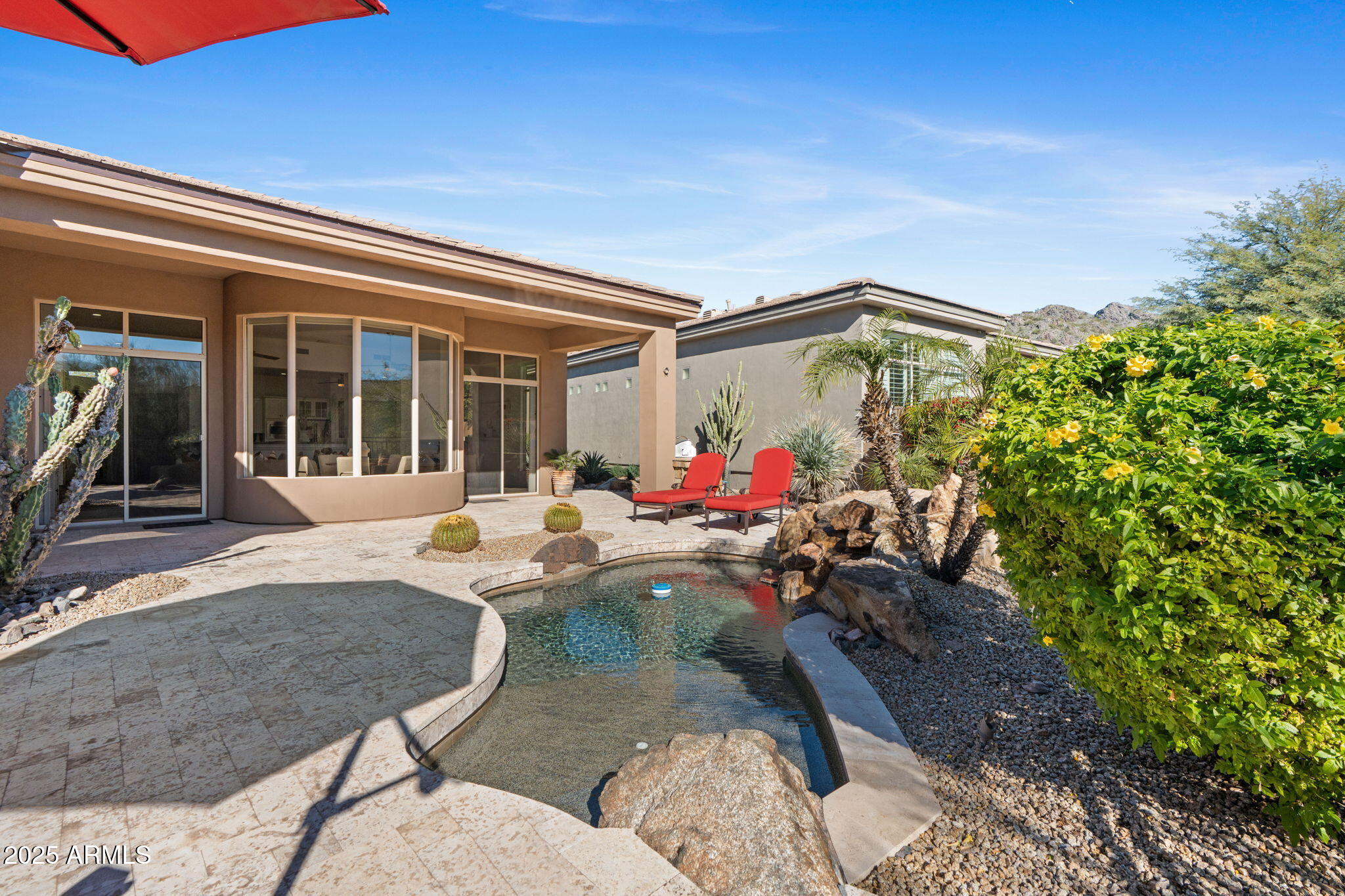 11033 E BETONY Drive