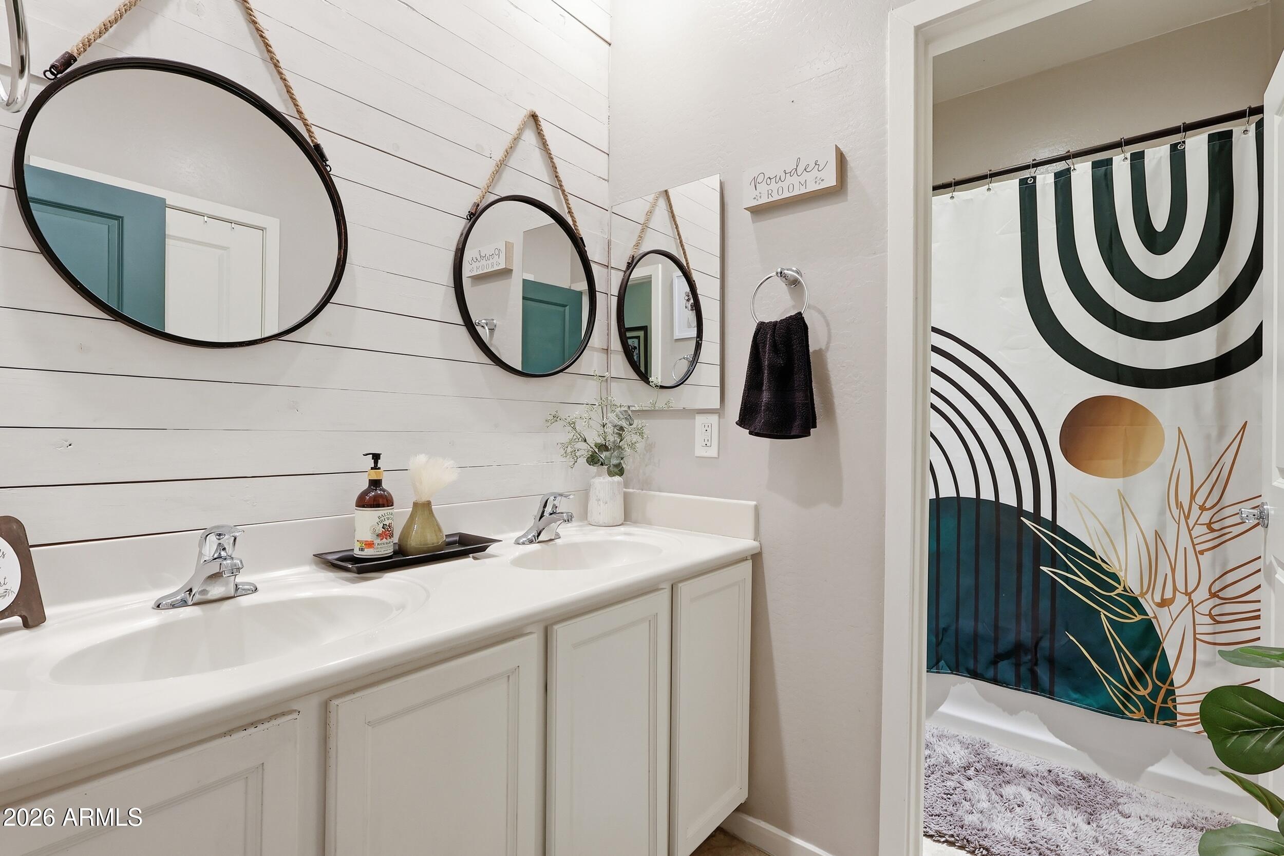 23892 W WATKINS Street