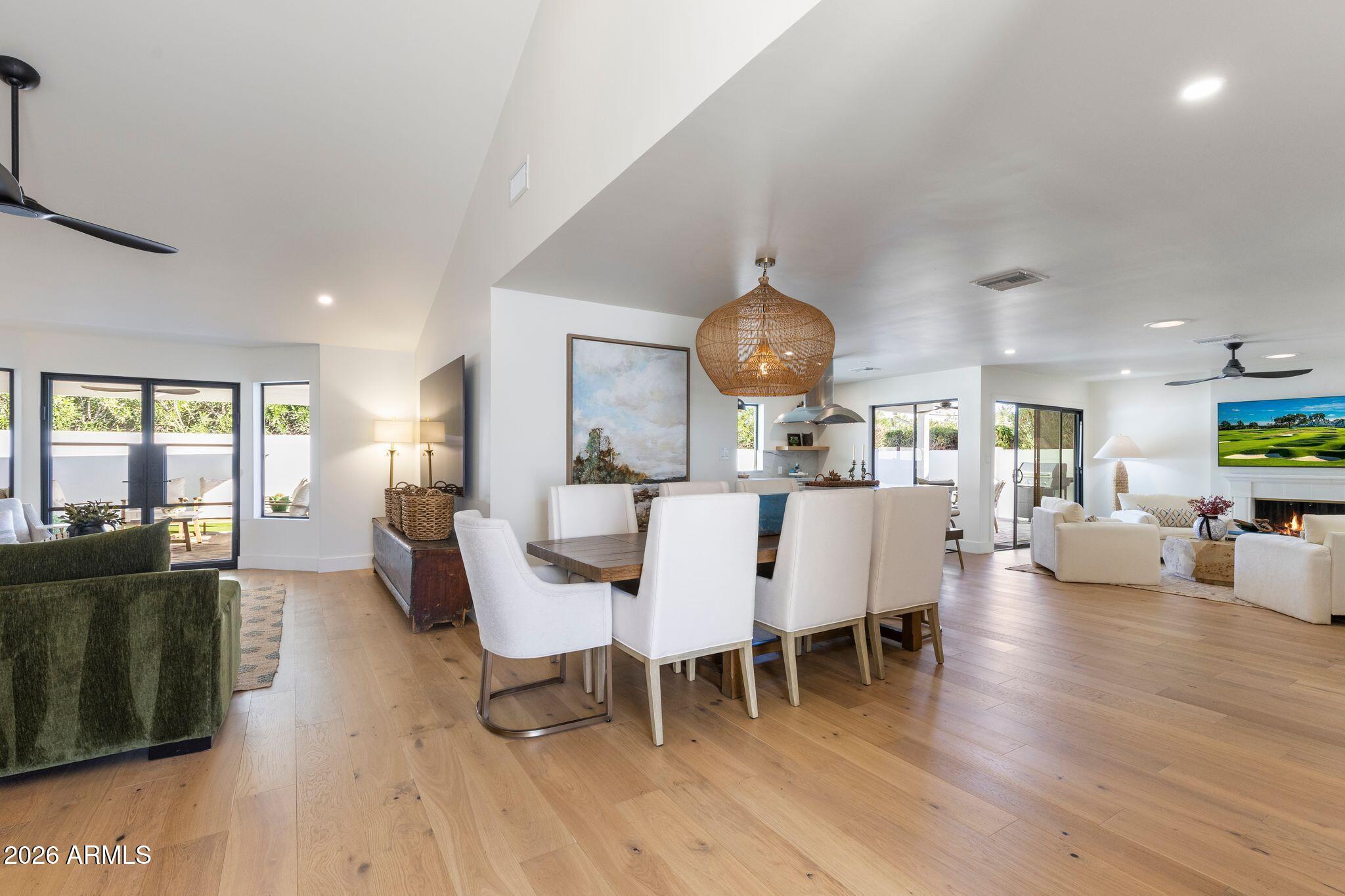 7553 E WOODSHIRE Cove