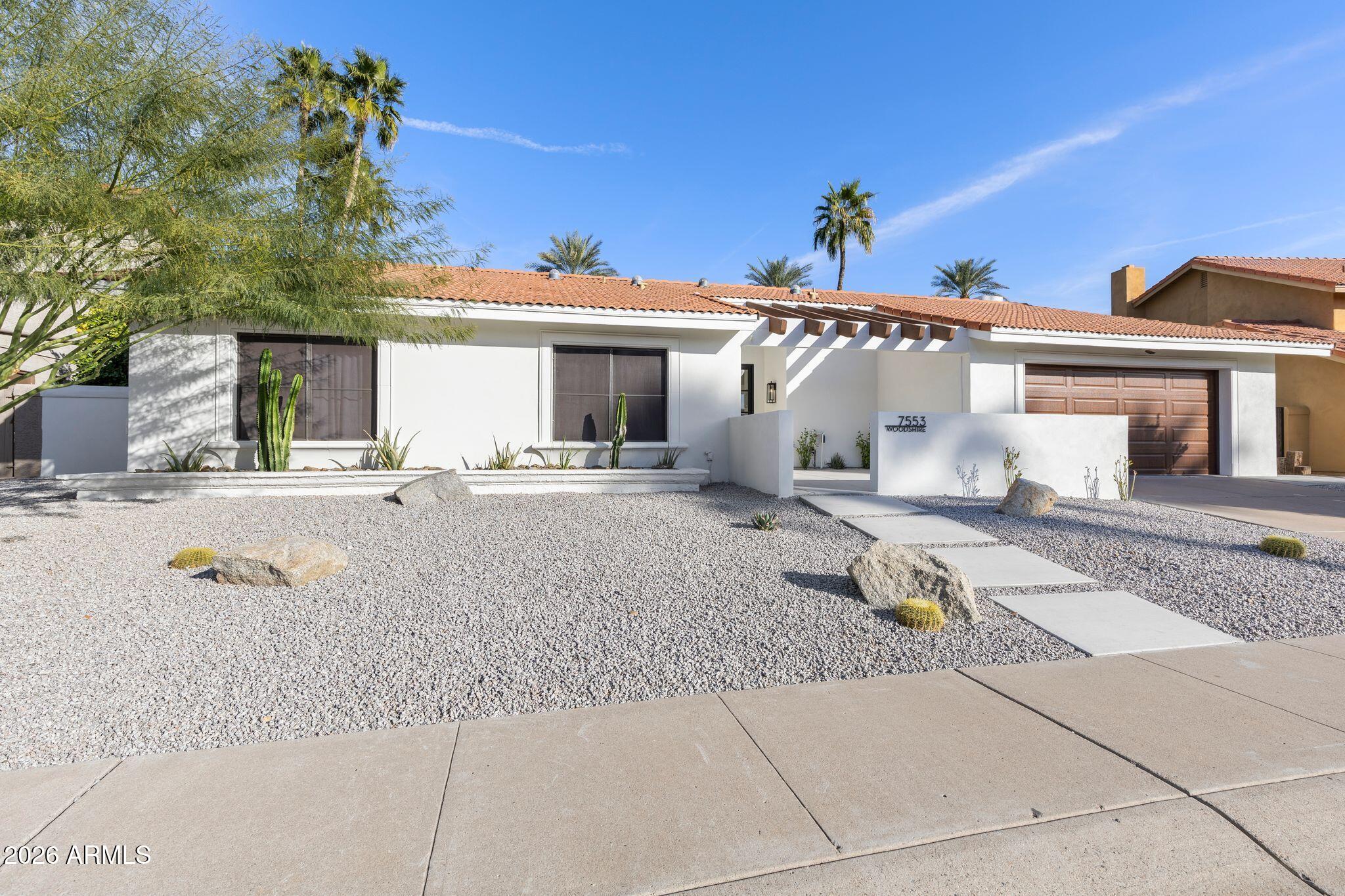 7553 E WOODSHIRE Cove