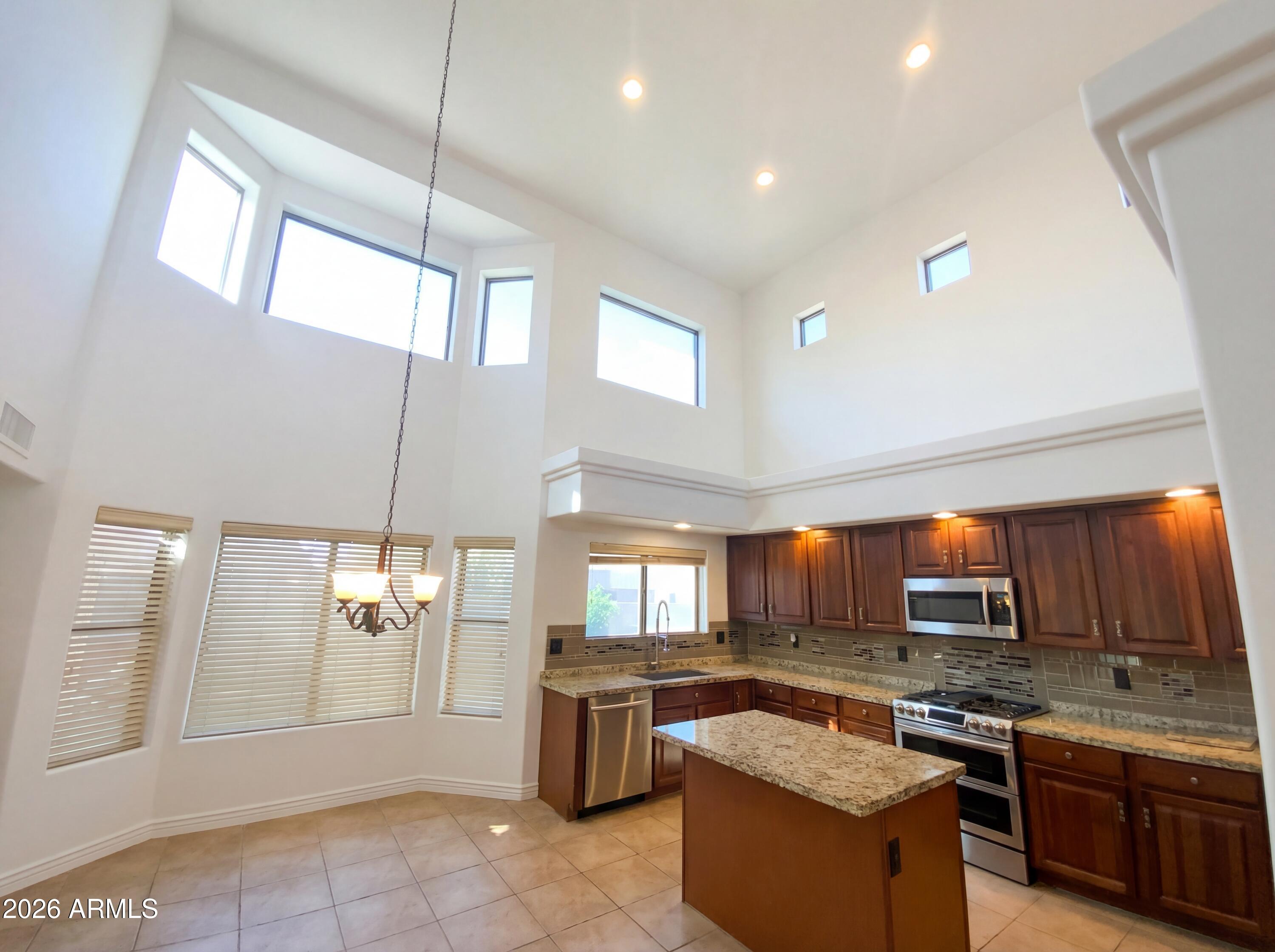 14961 W POINSETTIA Drive