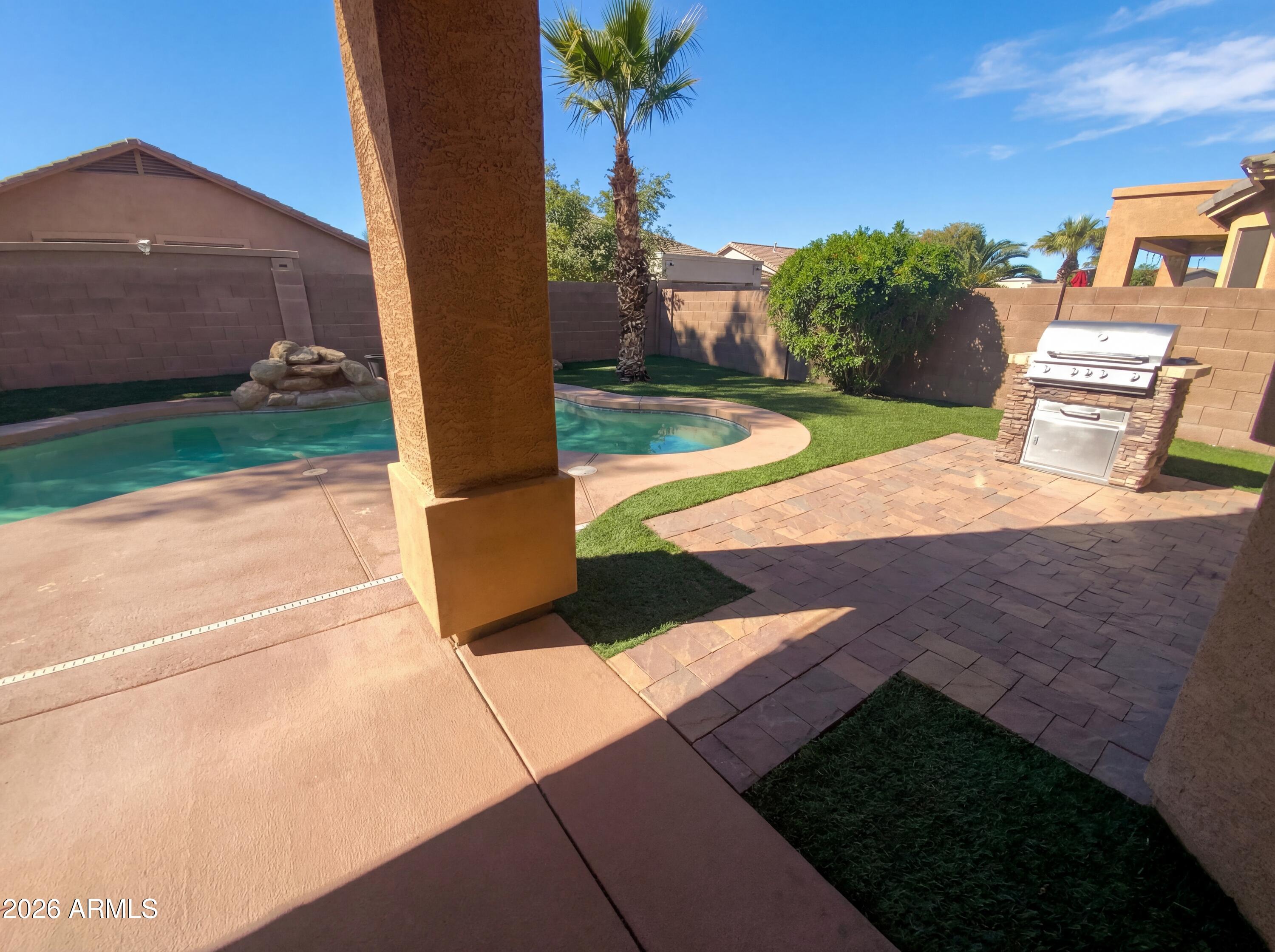 14961 W POINSETTIA Drive