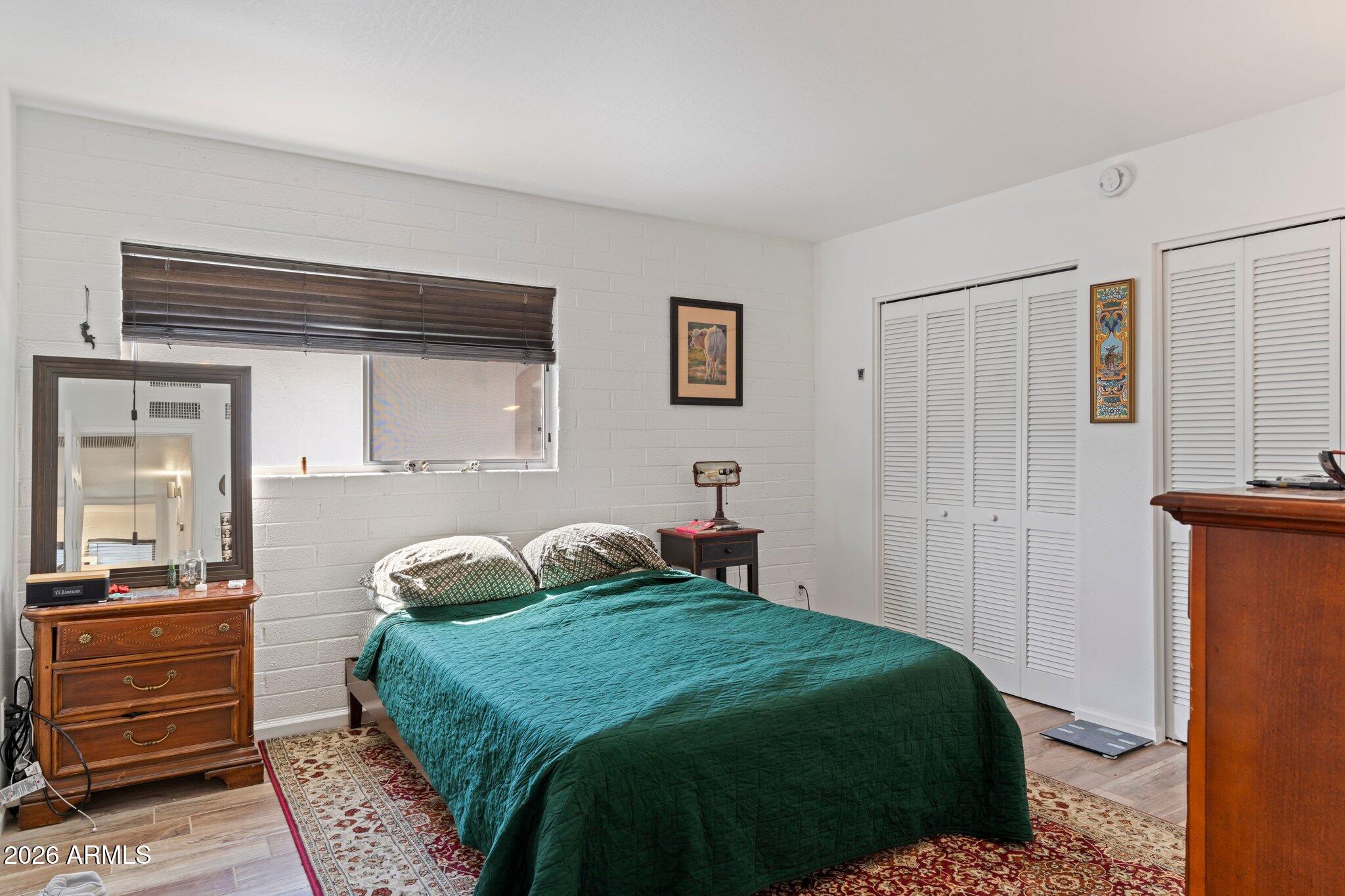 3637 E MONTEROSA Street 17