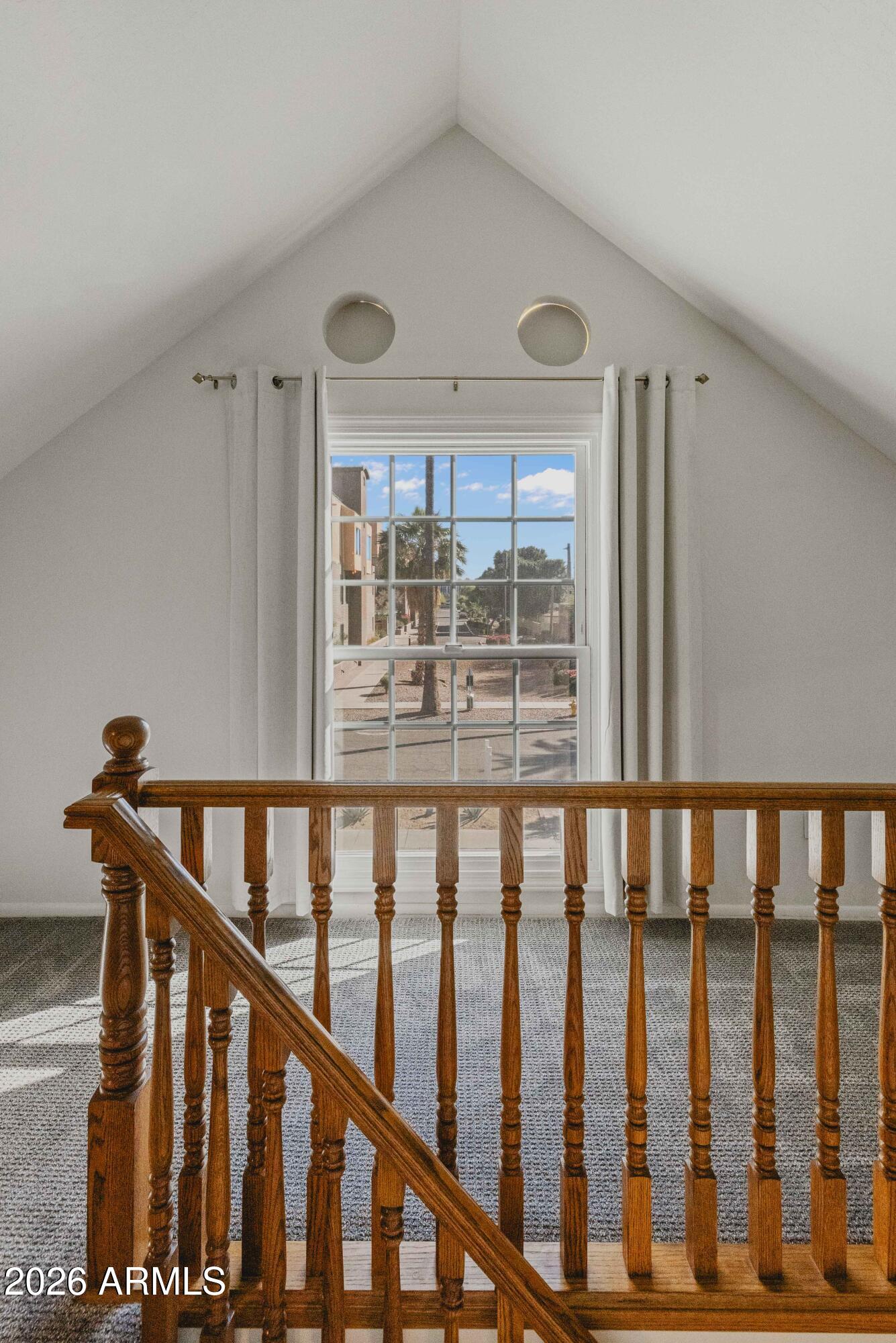 38 W VERNON Avenue