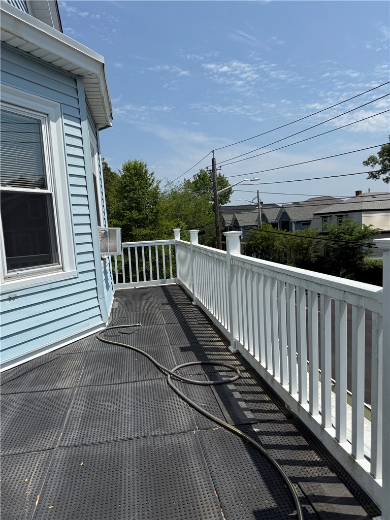 856 Hope Street 2
