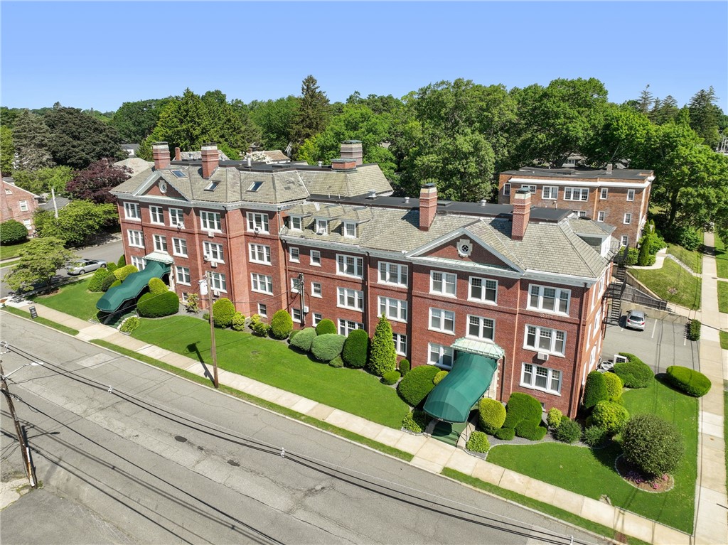 234 President Avenue 4