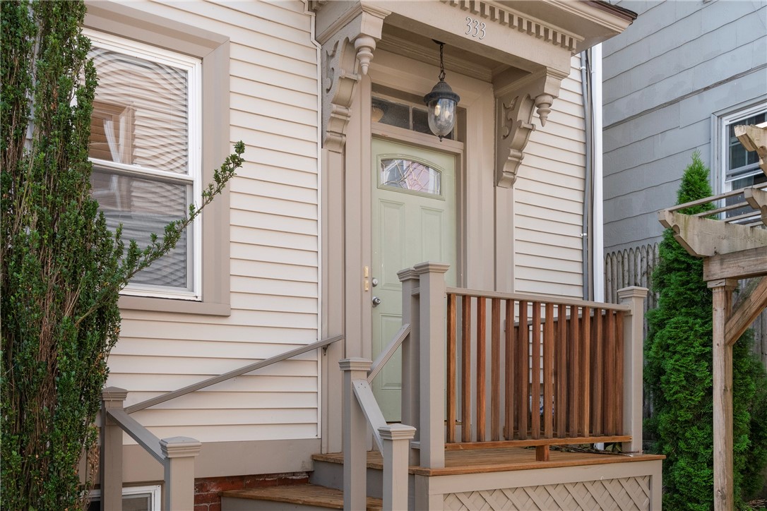 331 Williams Street 7