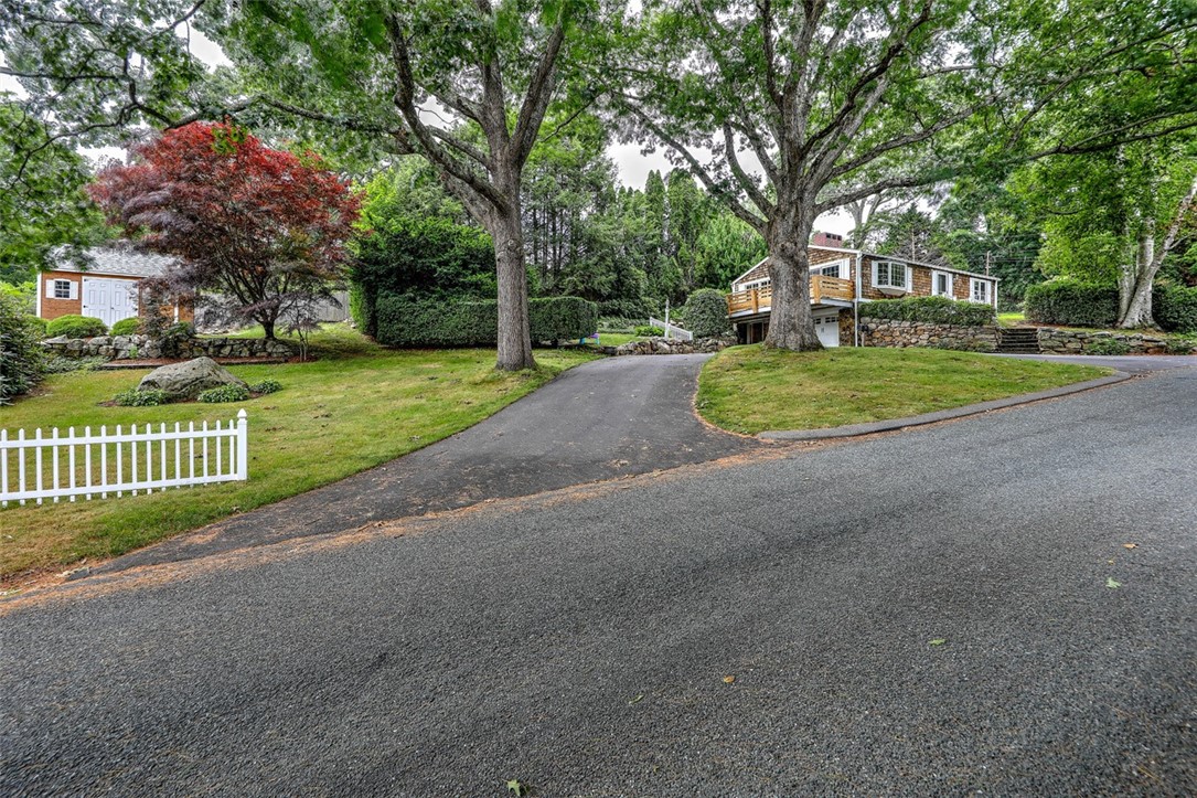90 Wright Avenue