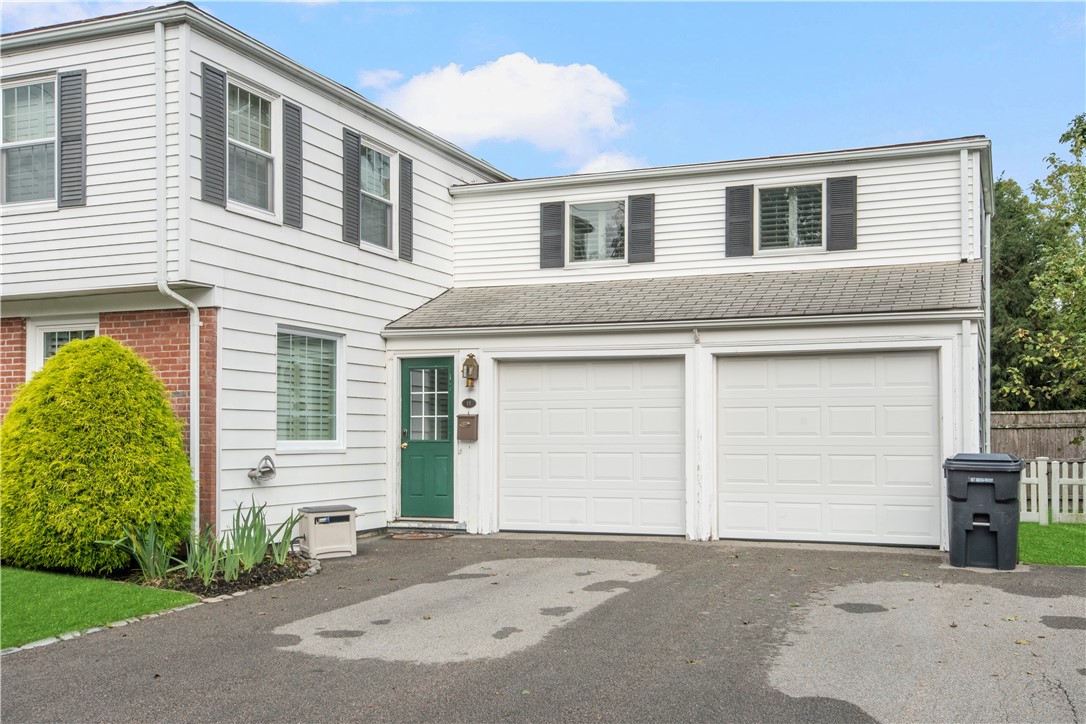 15 Elmsgate Way