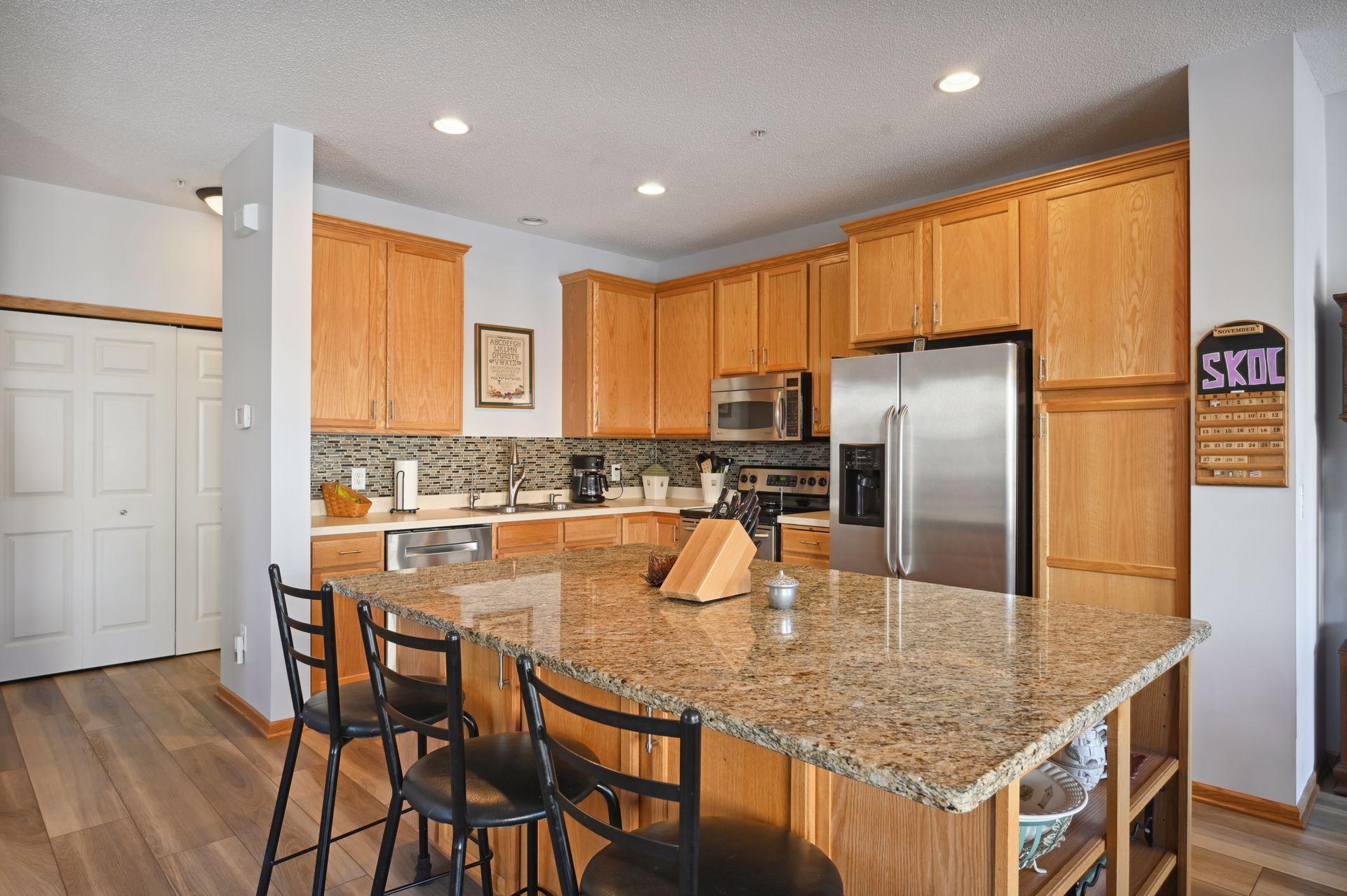2432 121st Circle NE Unit: G