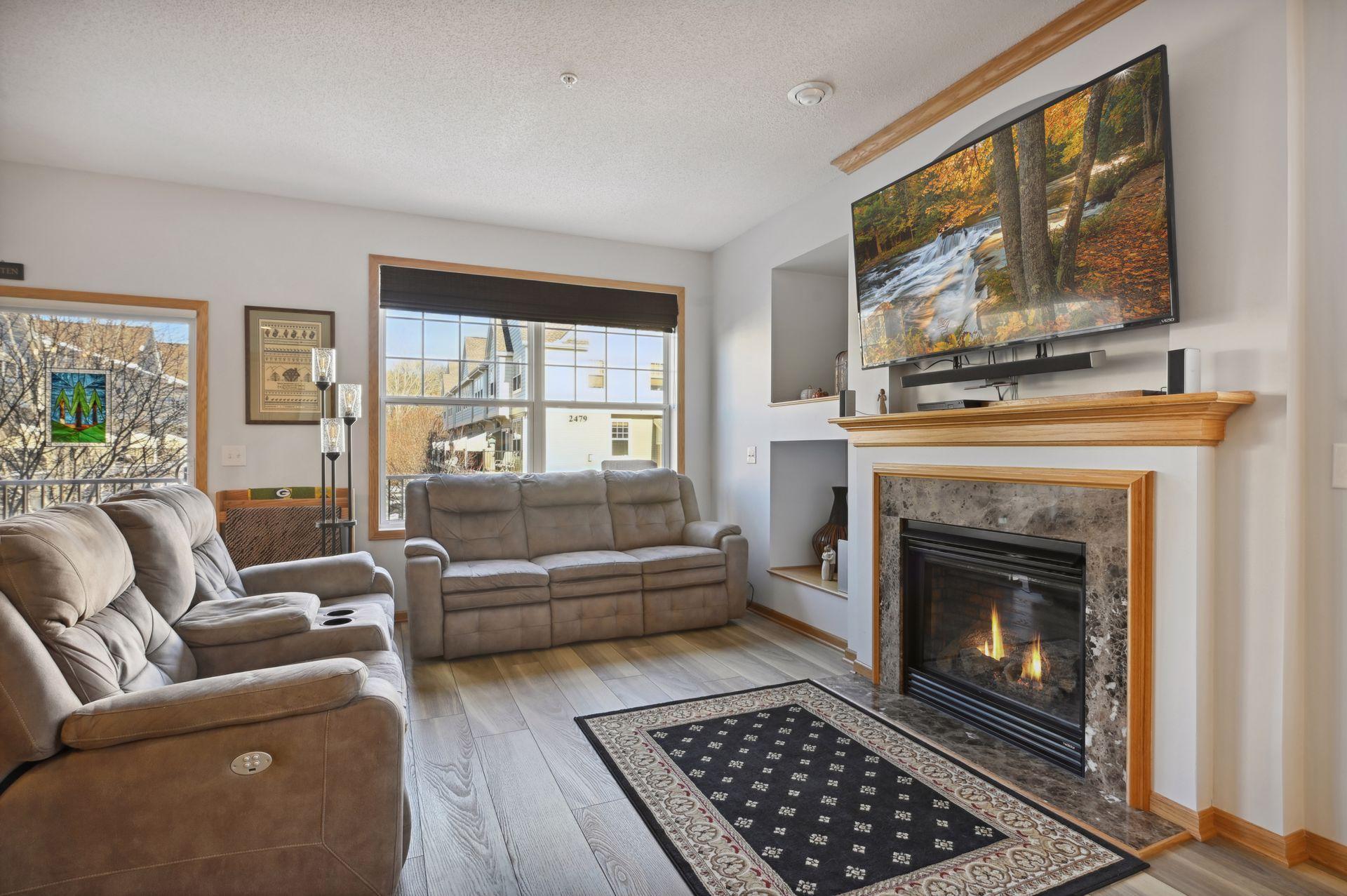 2432 121st Circle NE Unit: G