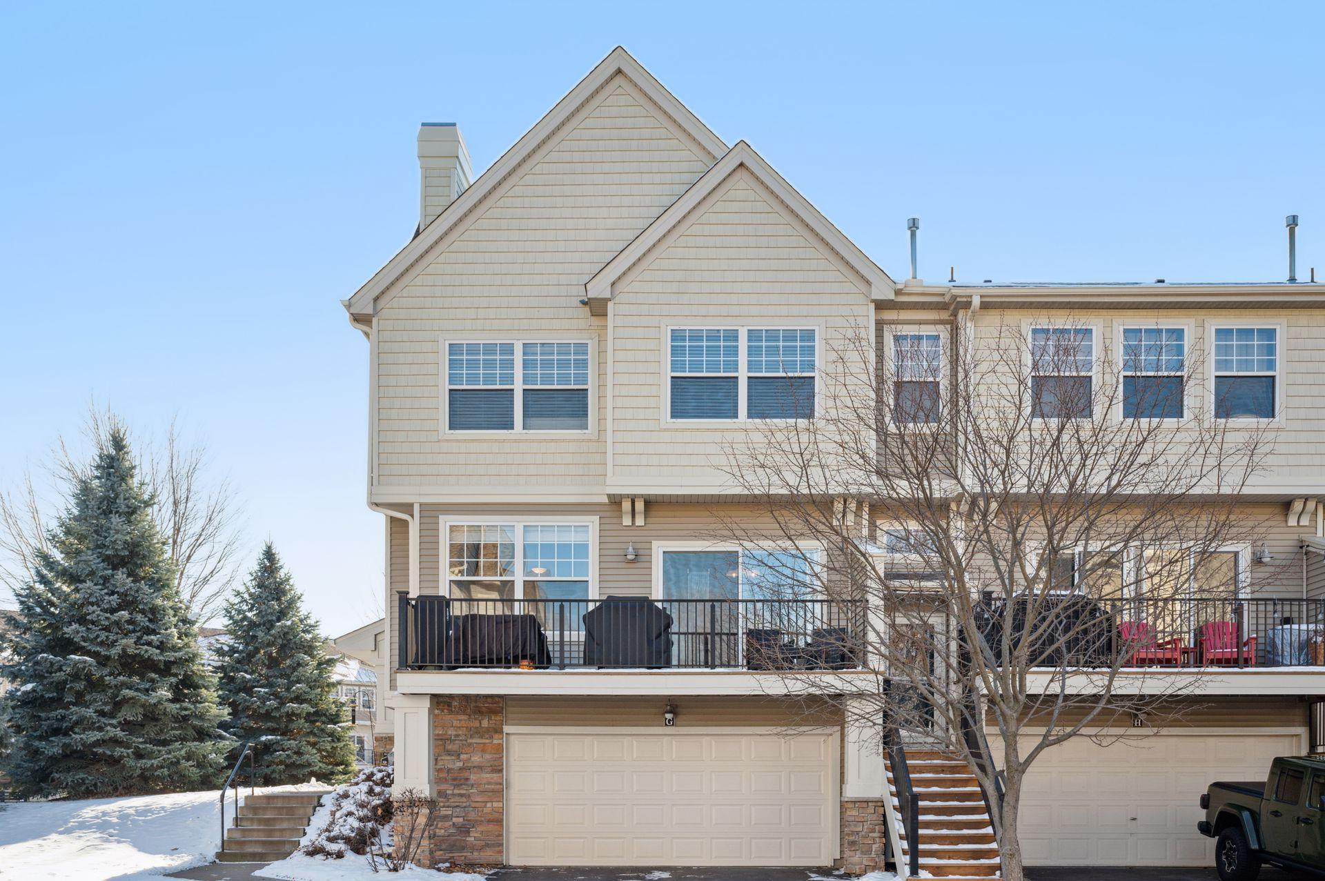 2432 121st Circle NE Unit: G