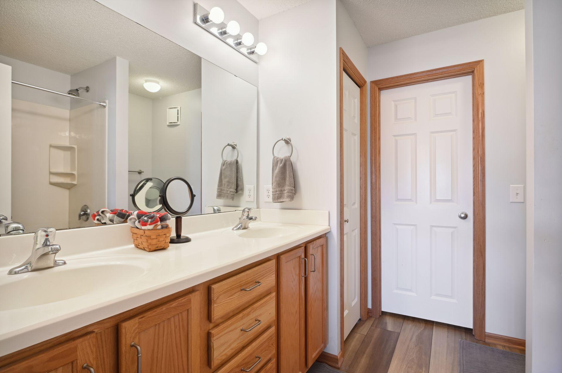 2432 121st Circle NE Unit: G