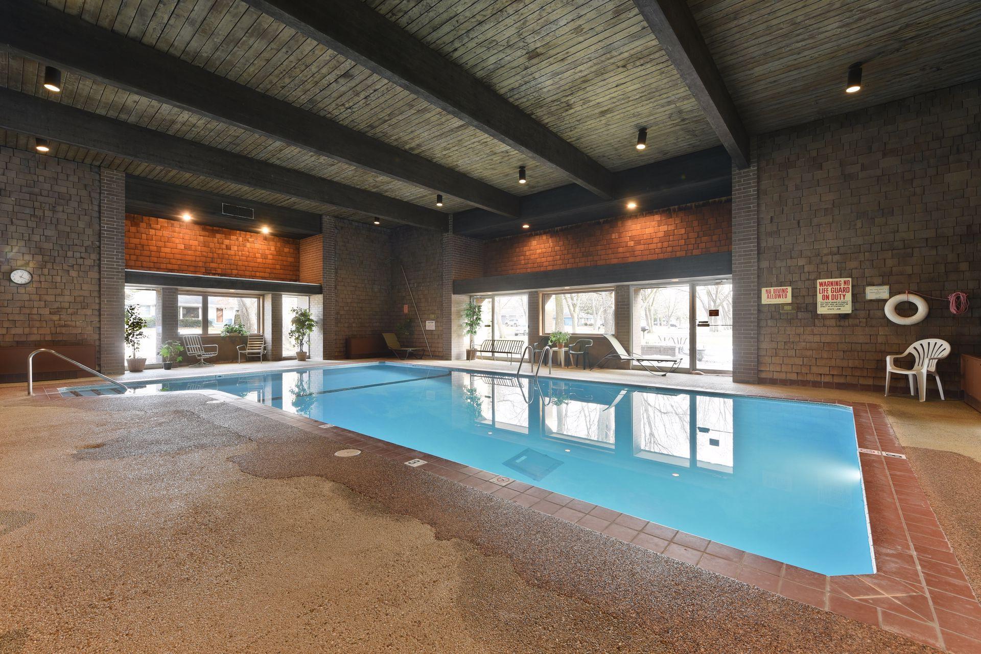 2800 Hamline Avenue N Unit: 239