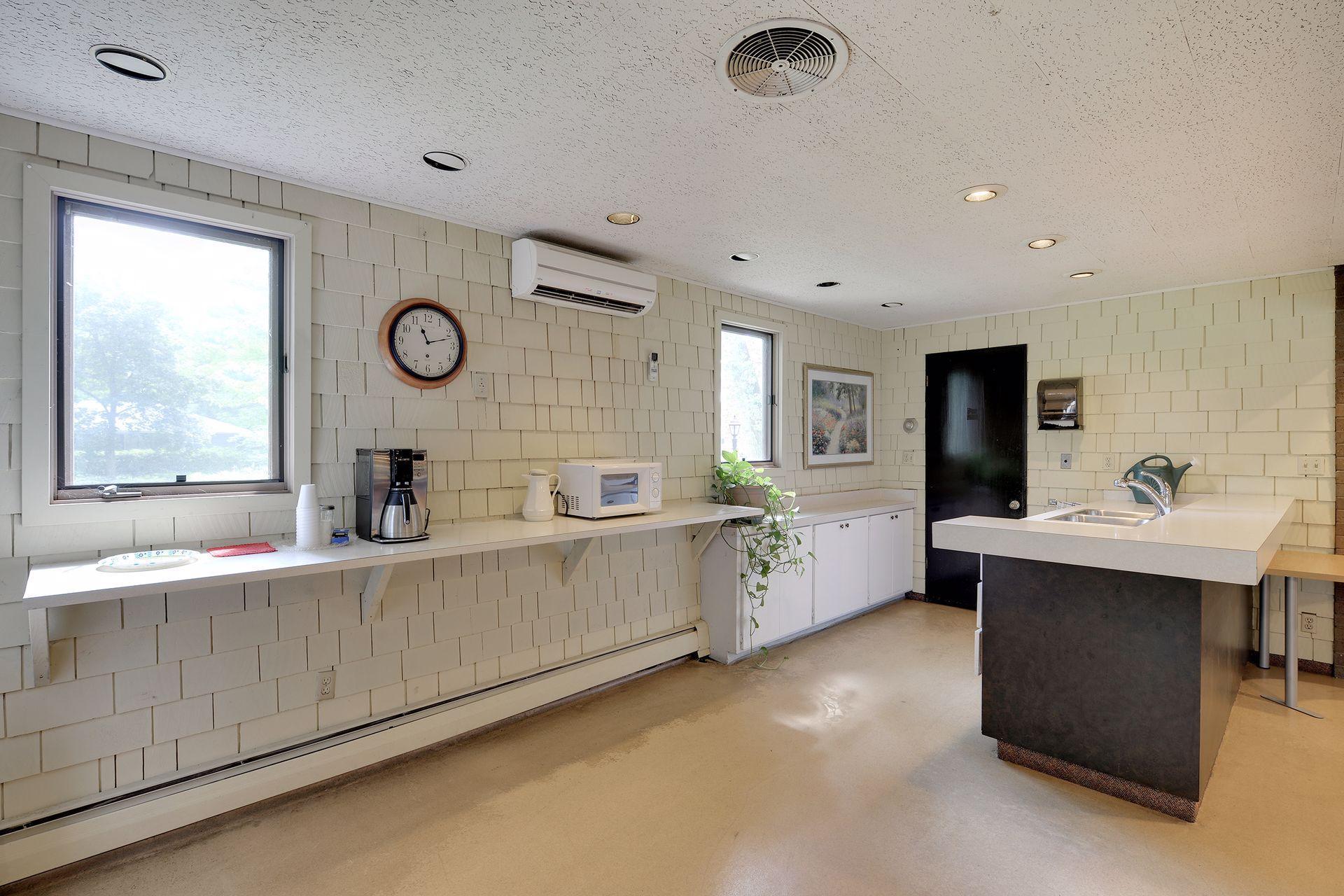 2800 Hamline Avenue N Unit: 239