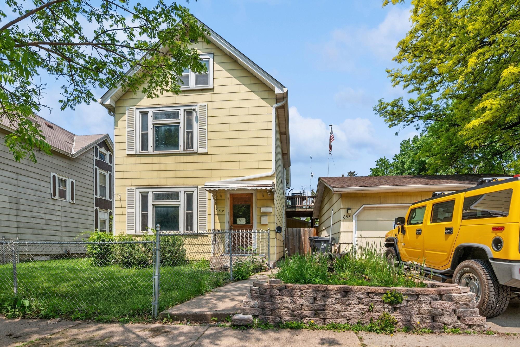 657 Plum Street