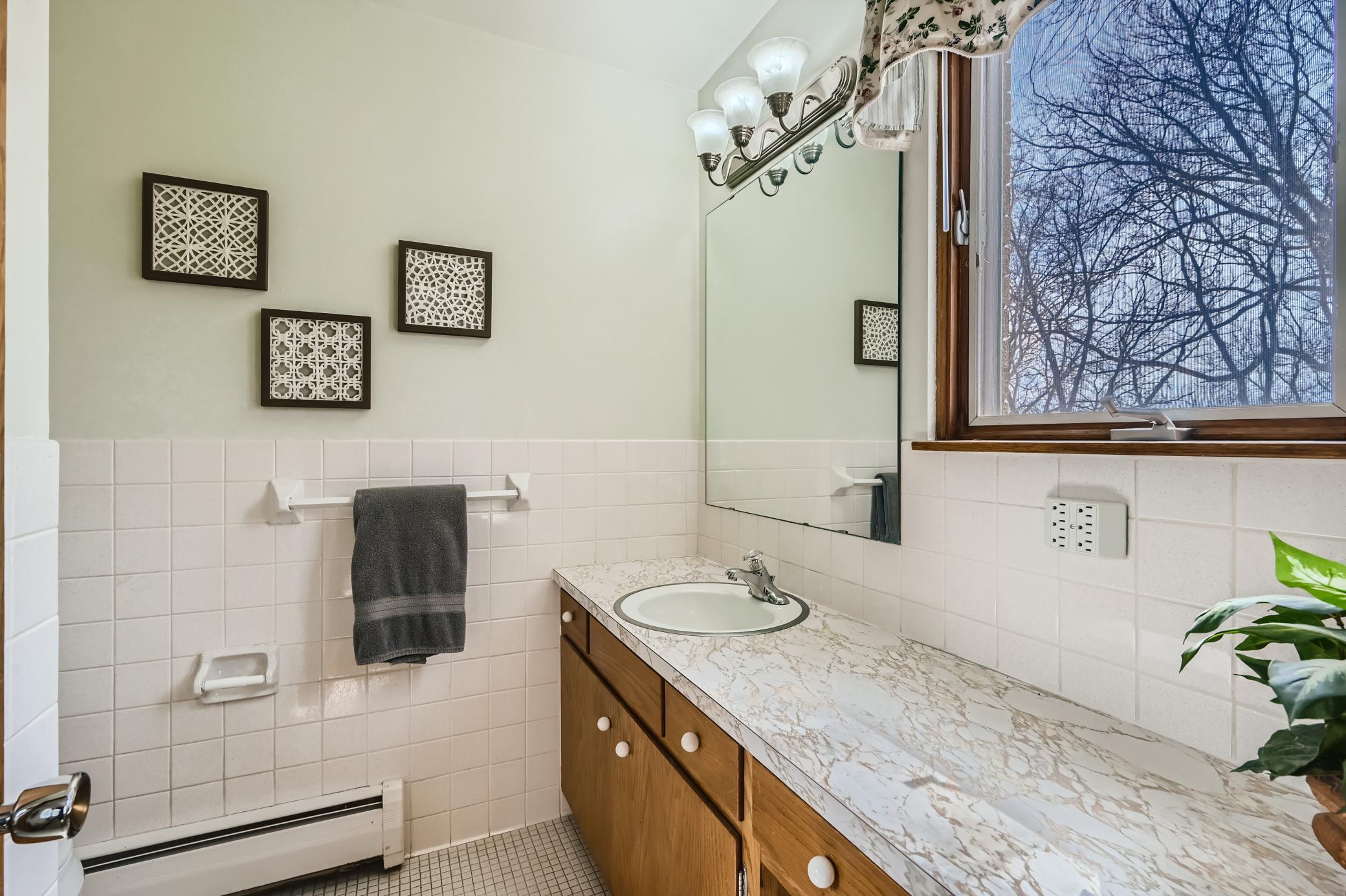 100 Imperial Drive W Unit: 304