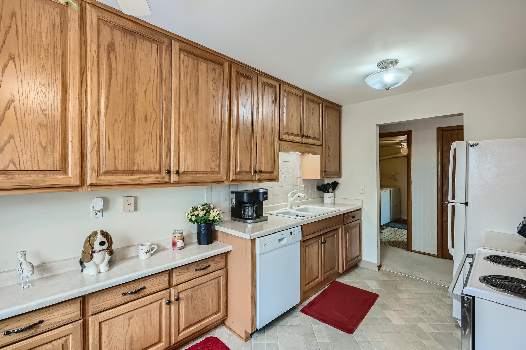 100 Imperial Drive W Unit: 304