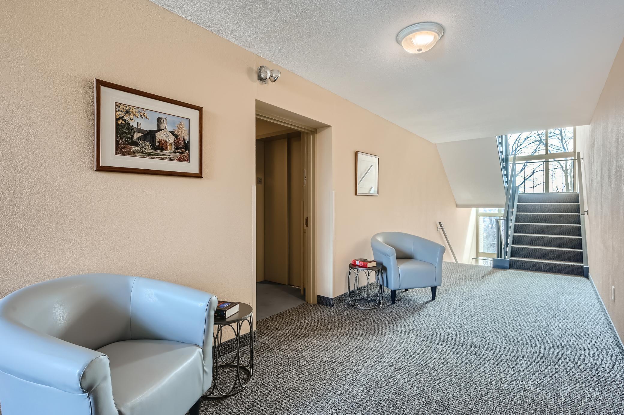 100 Imperial Drive W Unit: 304