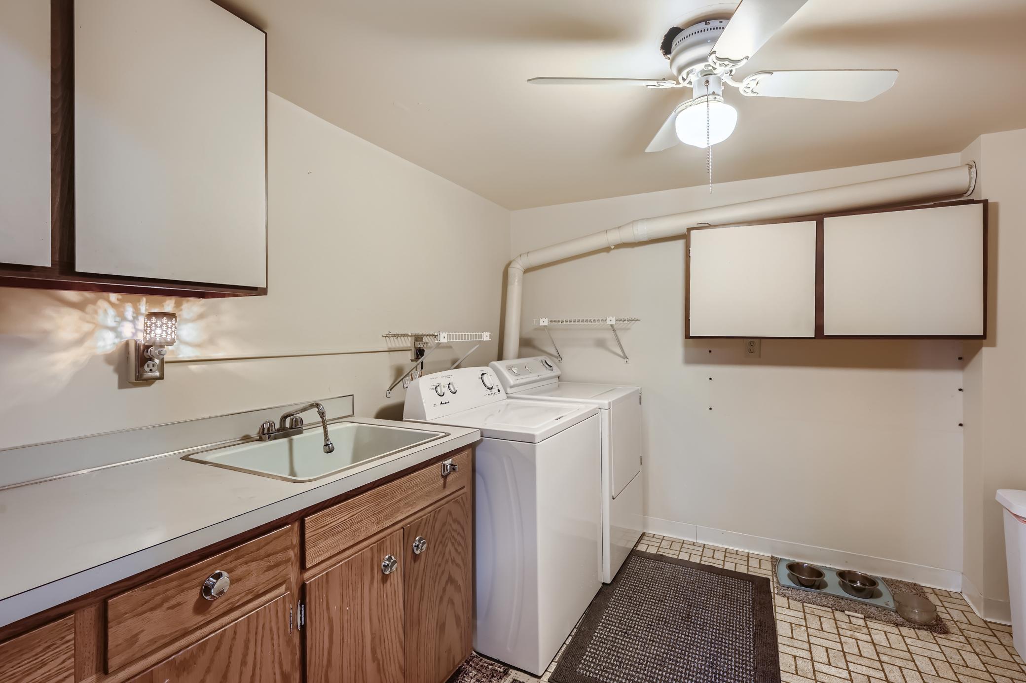 100 Imperial Drive W Unit: 304