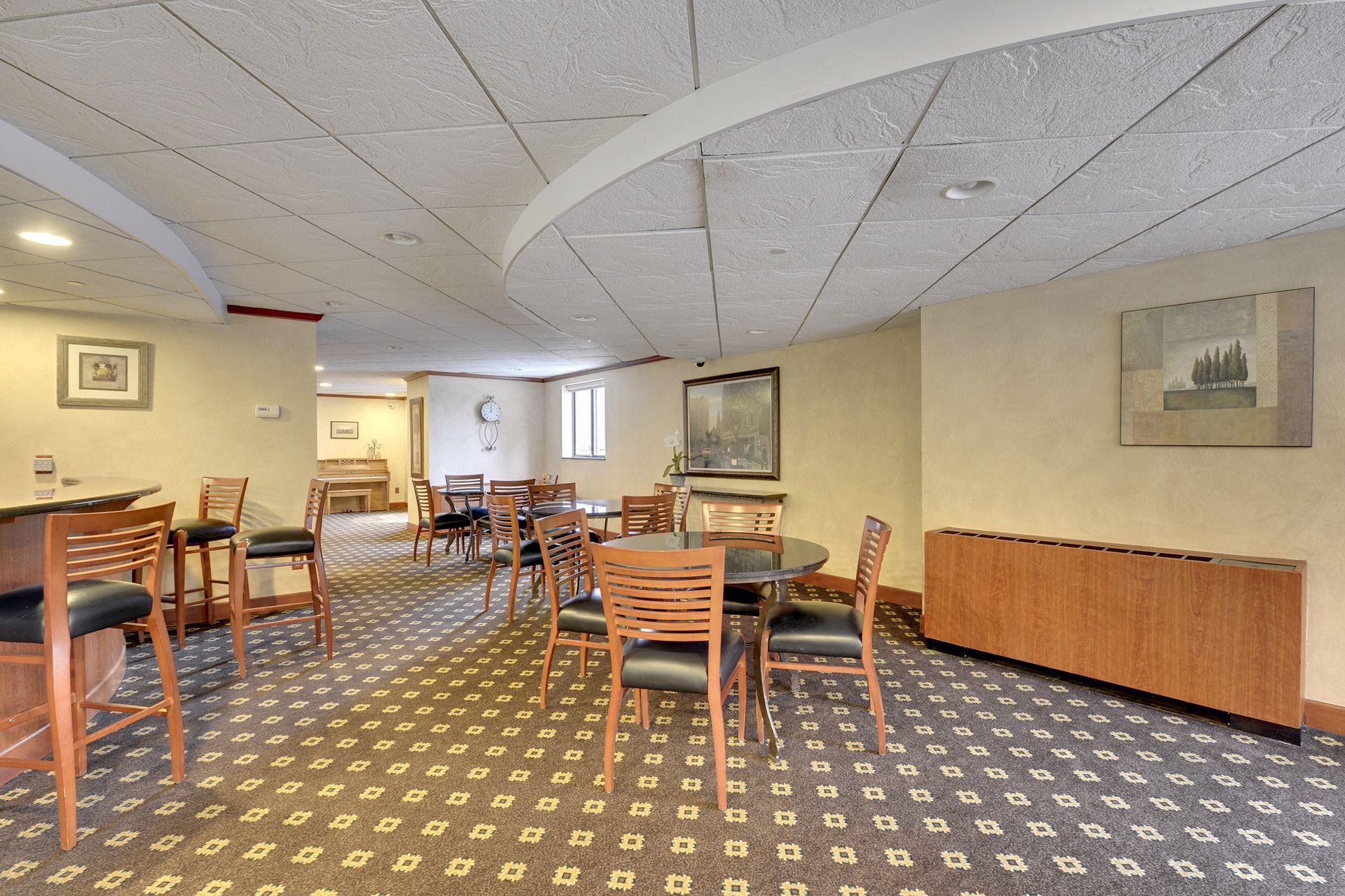 78 10th Street E Unit: 609