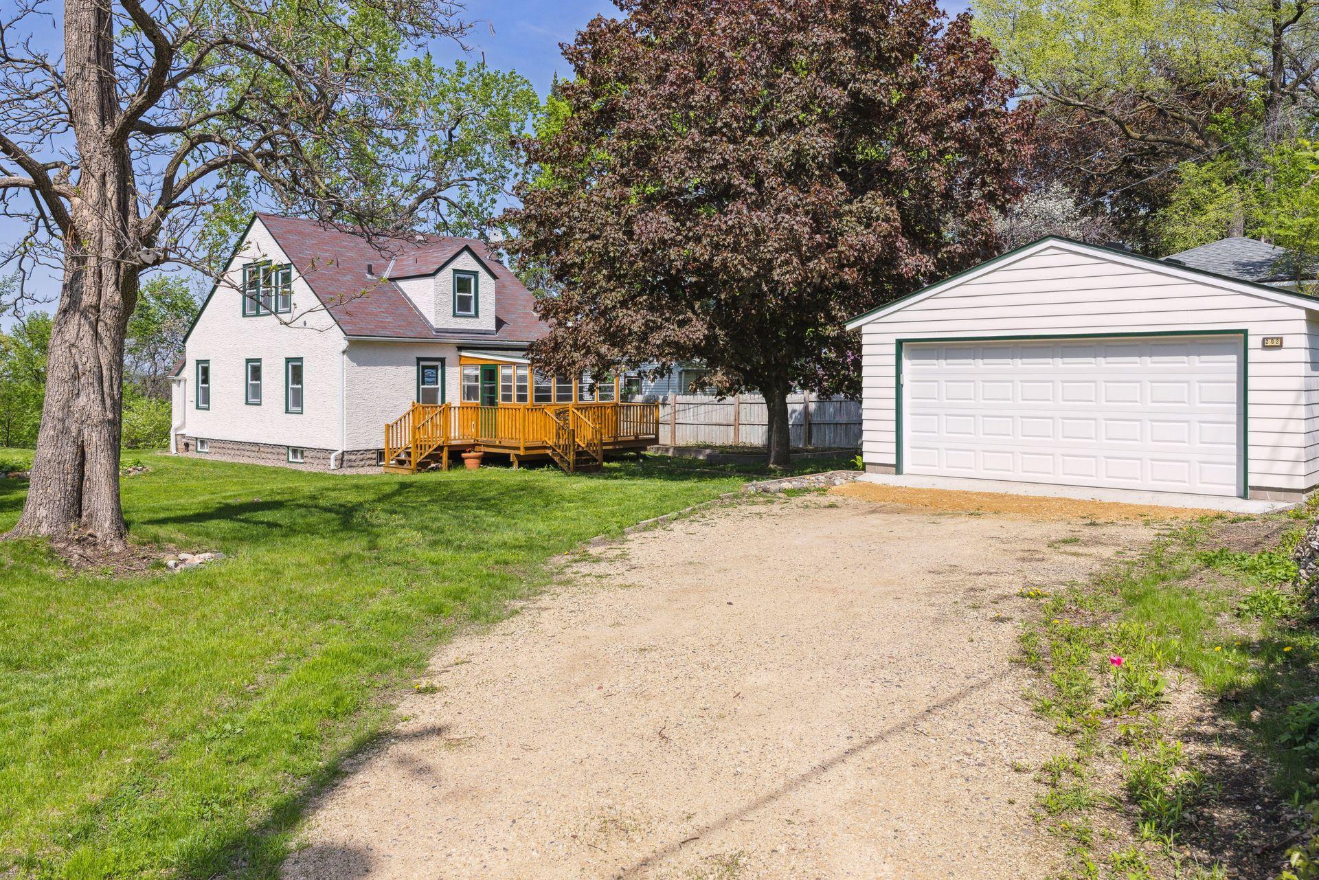 202 Page Street W