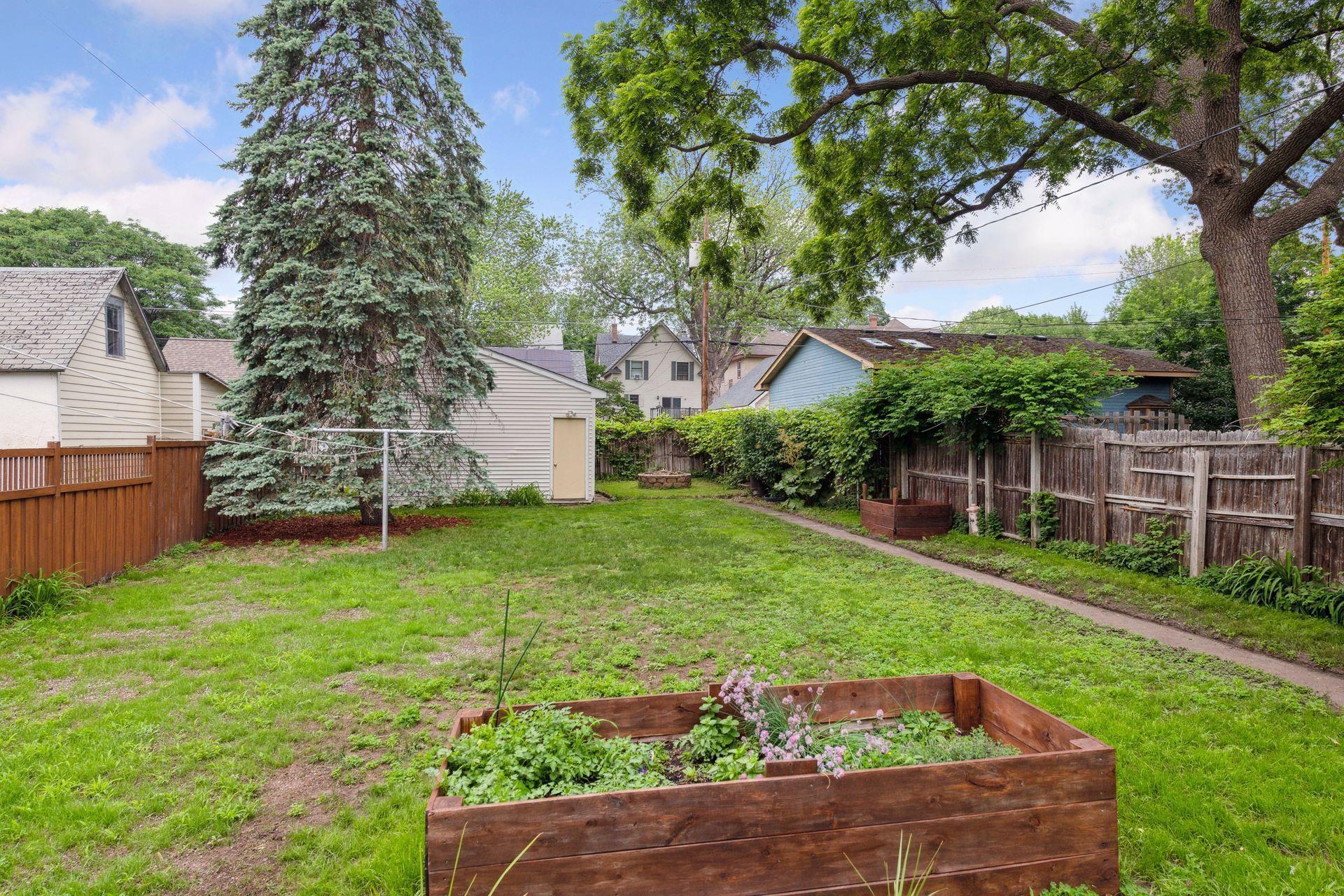 1965 Ashland Avenue