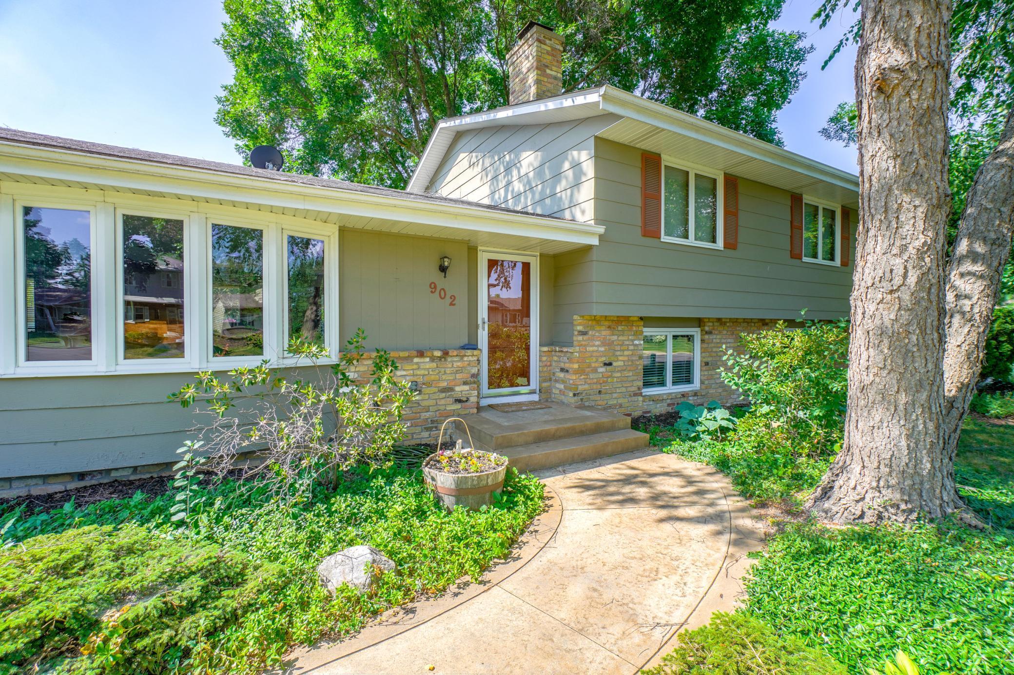 902 Cheri Lane