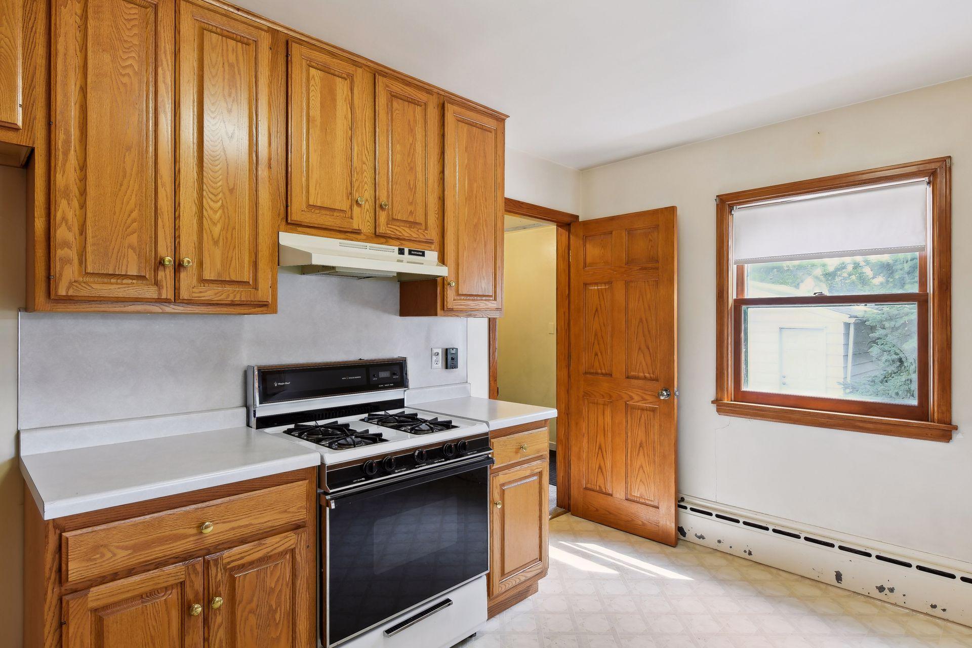 1336 Watson Ave