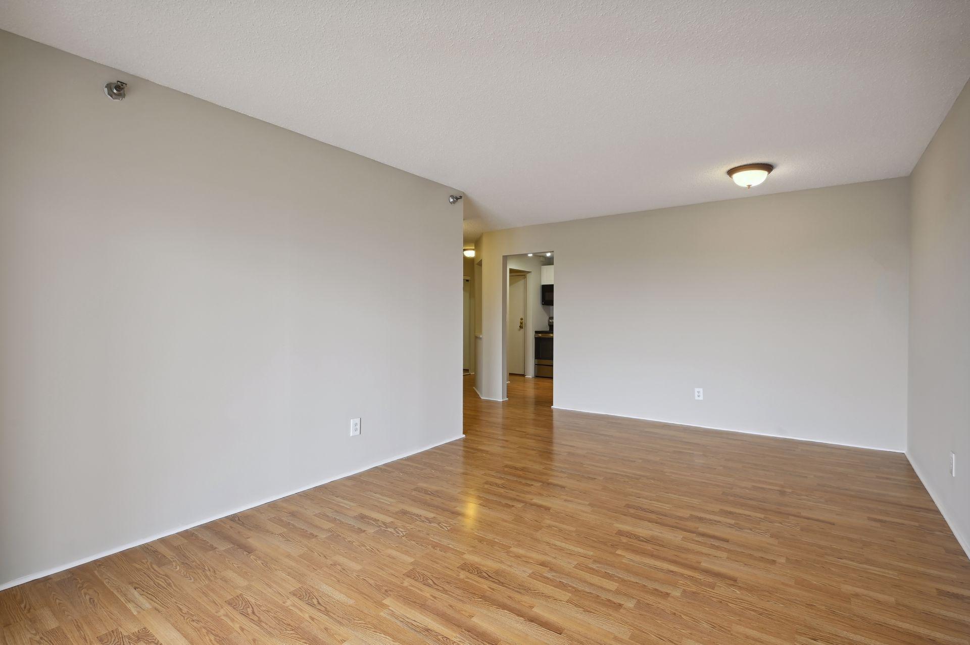 78 10th Street E Unit: 1603