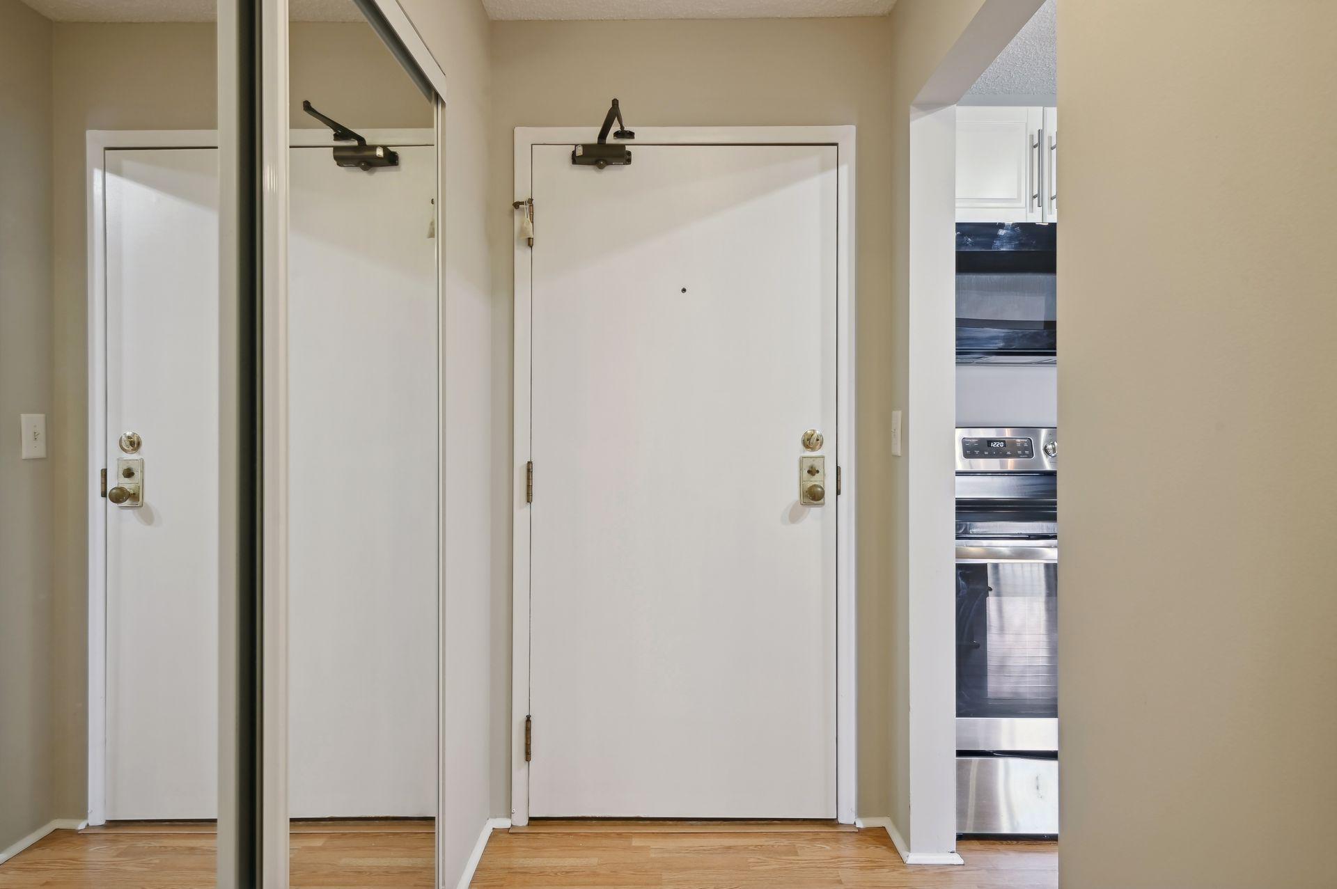 78 10th Street E Unit: 1603