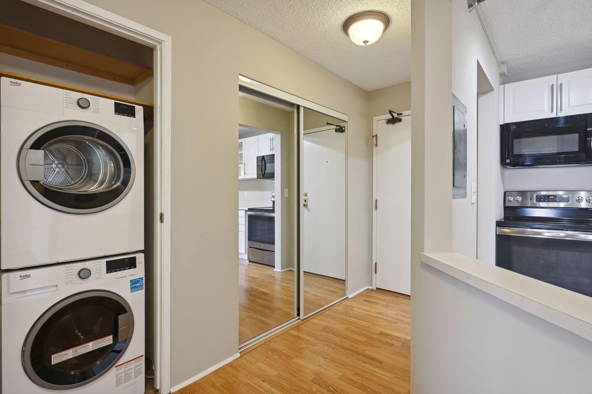 78 10th Street E Unit: 1603