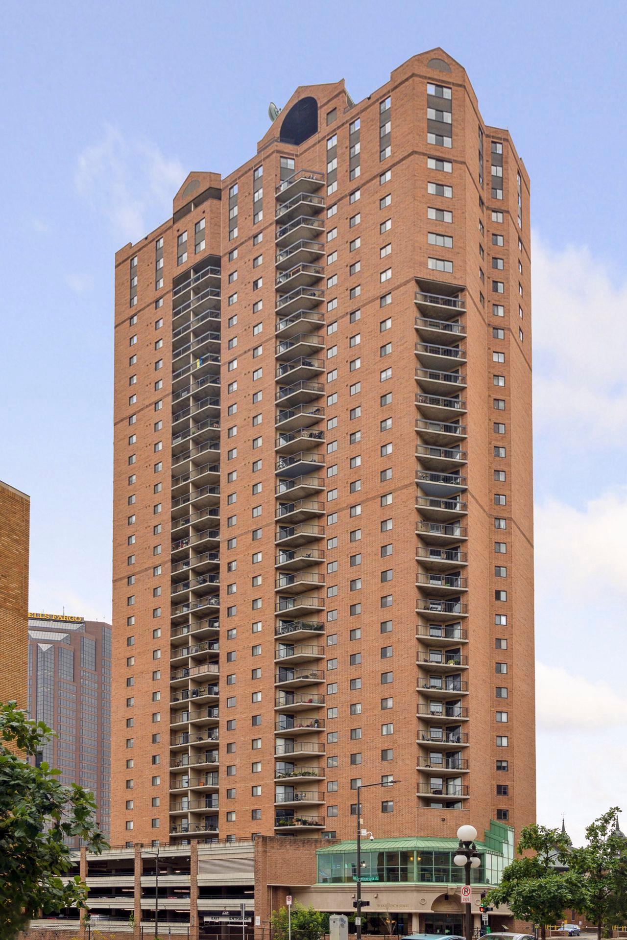 78 10th Street E Unit: 1603