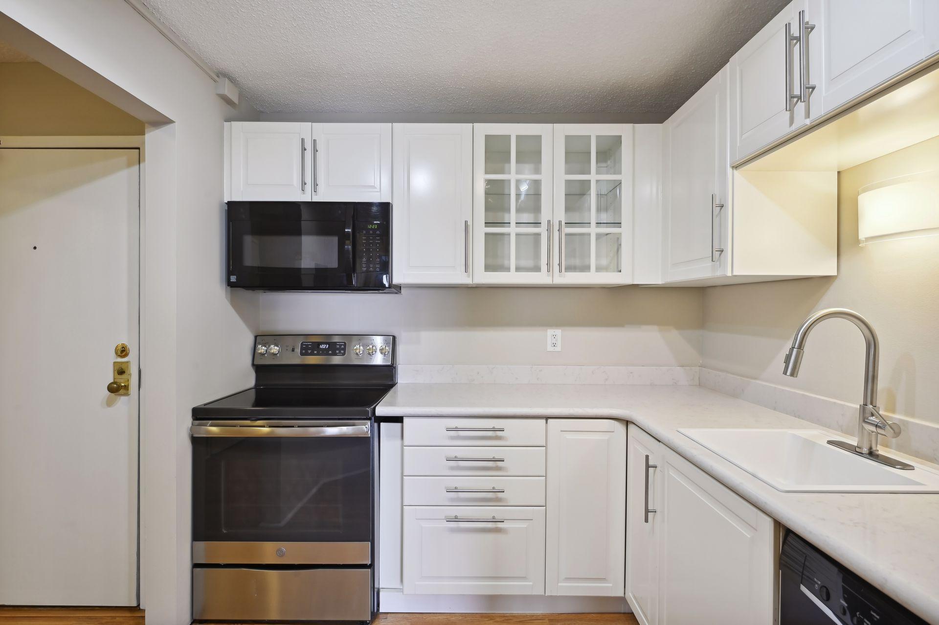 78 10th Street E Unit: 1603