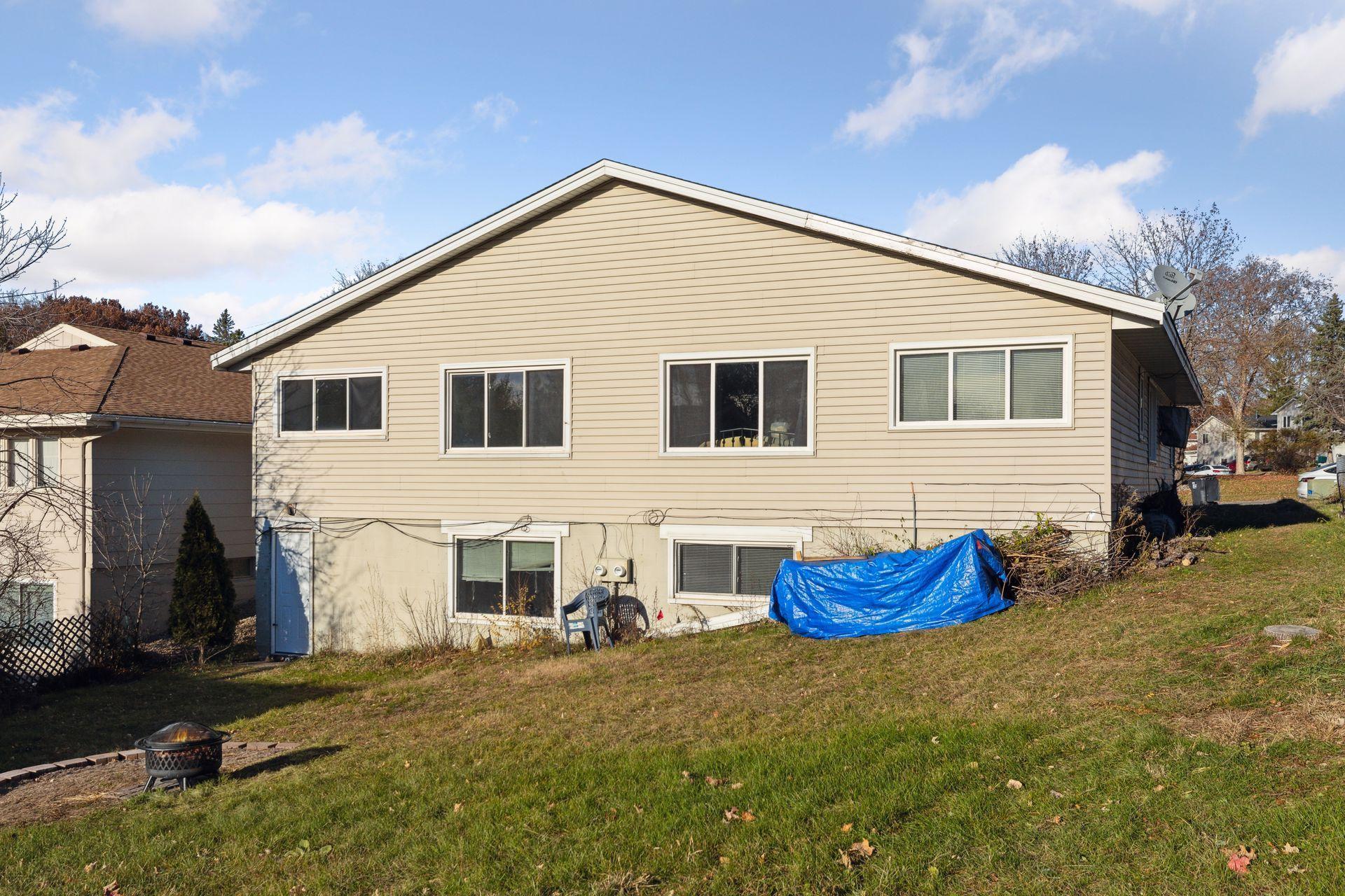 1918 Upper Afton Road E