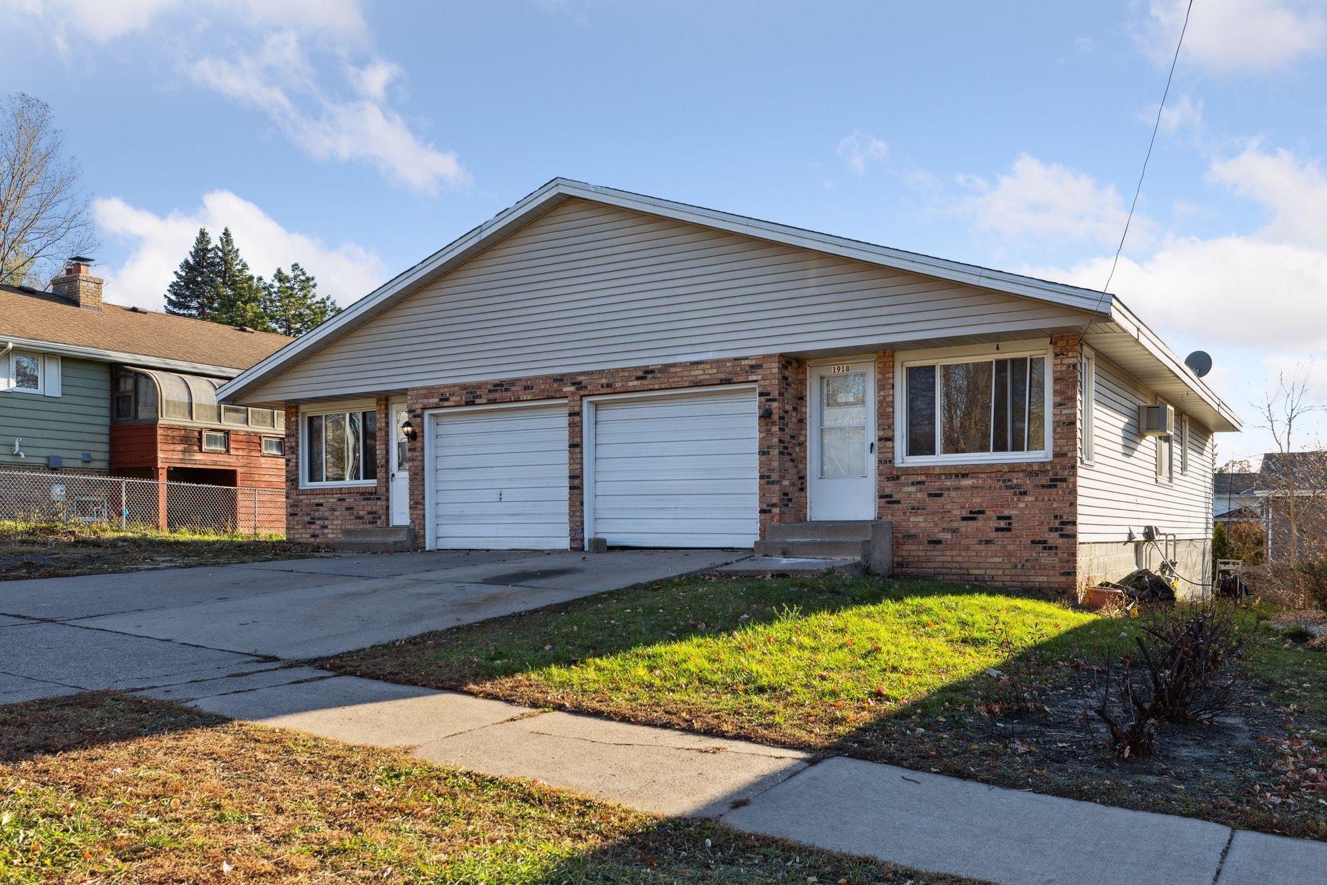 1918 Upper Afton Road E
