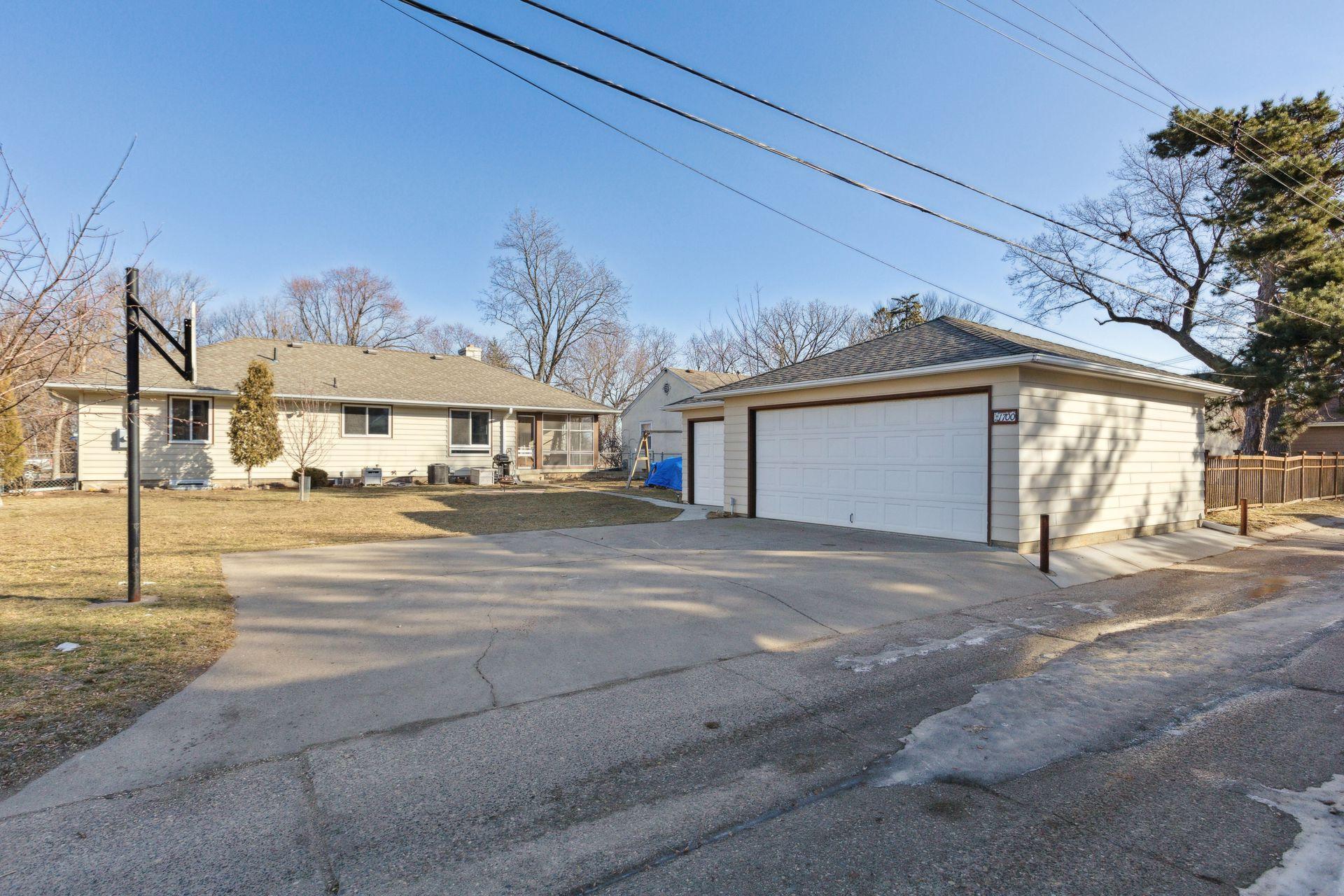 1700 Edgewater Boulevard