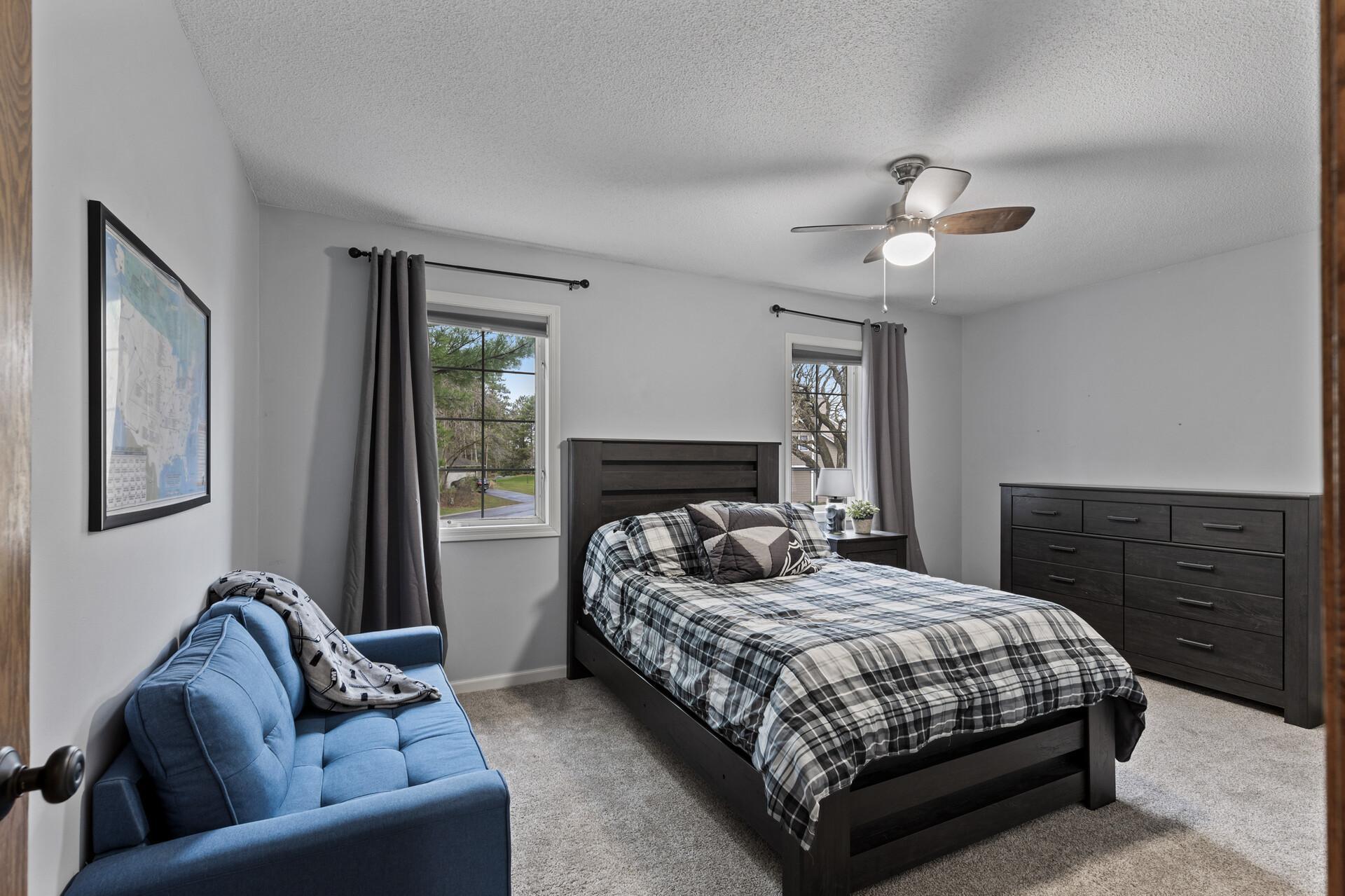 7305 Hidden Valley Trail S