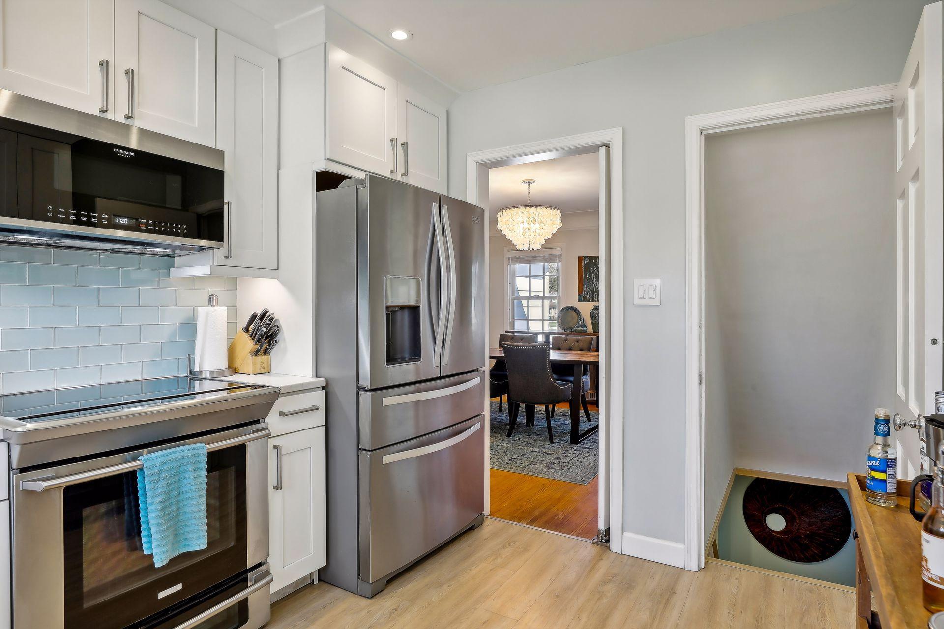 2234 Eleanor Avenue