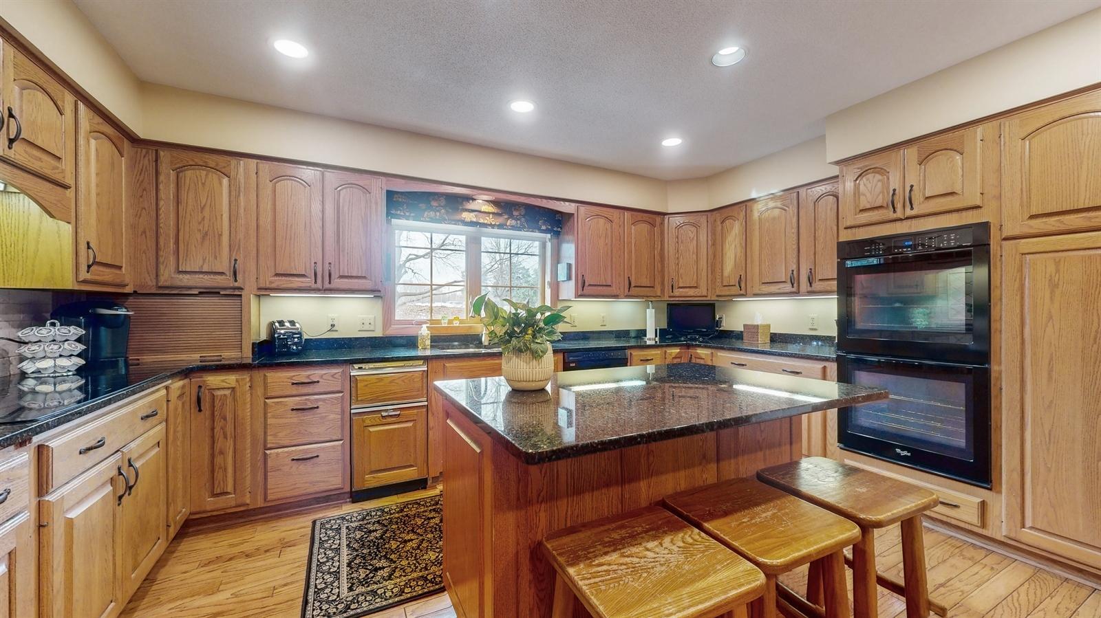 235 W Kraft Road