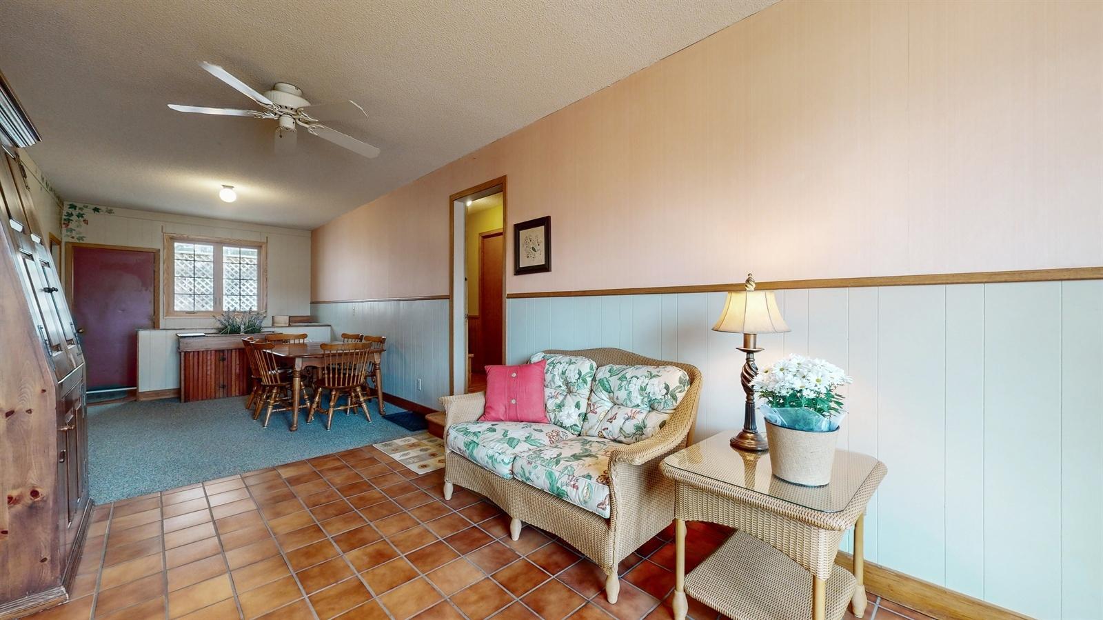 235 W Kraft Road