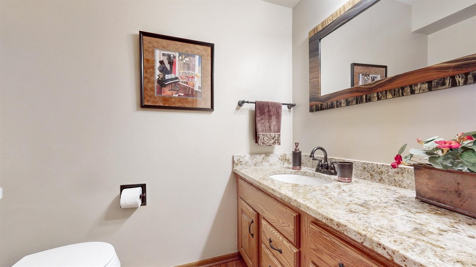 235 W Kraft Road