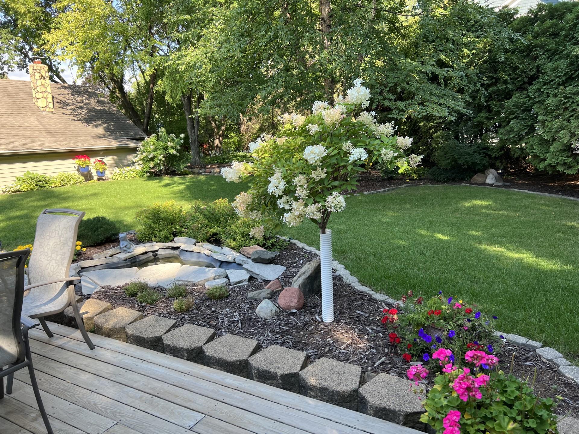235 W Kraft Road
