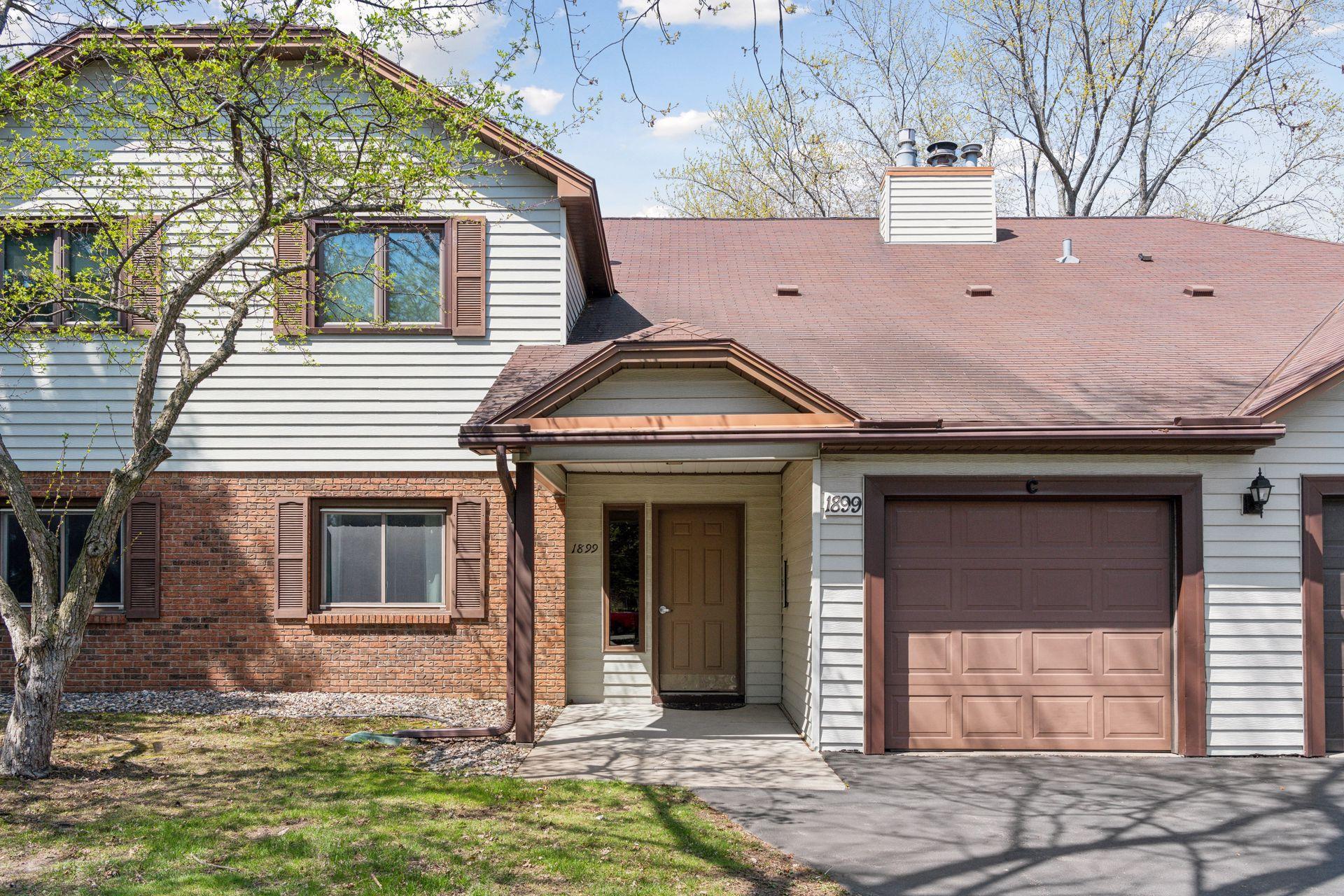1899 Fox Ridge Drive Unit: B