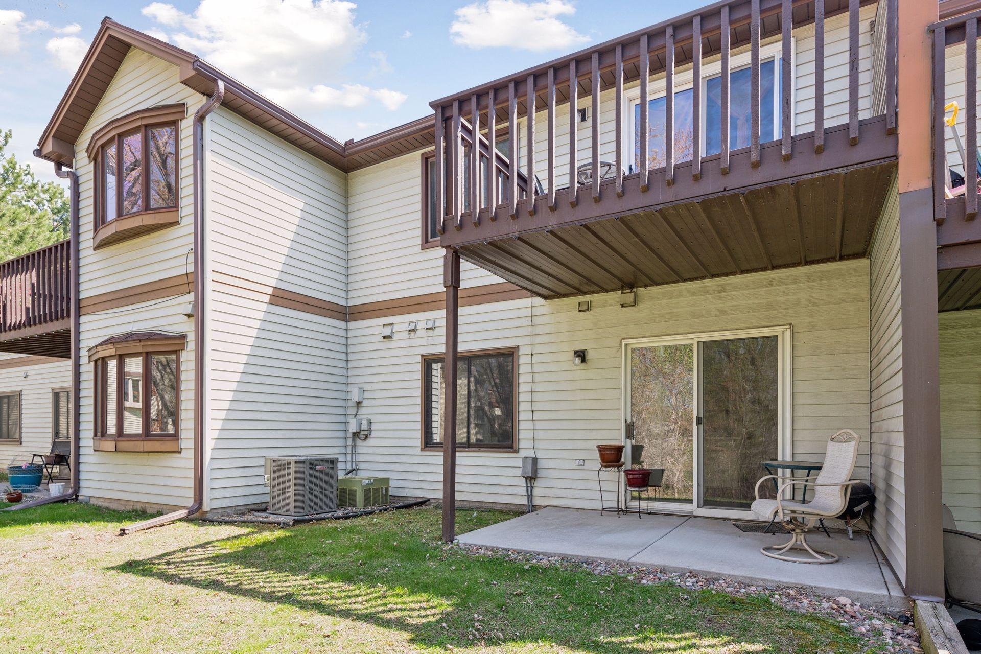 1899 Fox Ridge Drive Unit: B