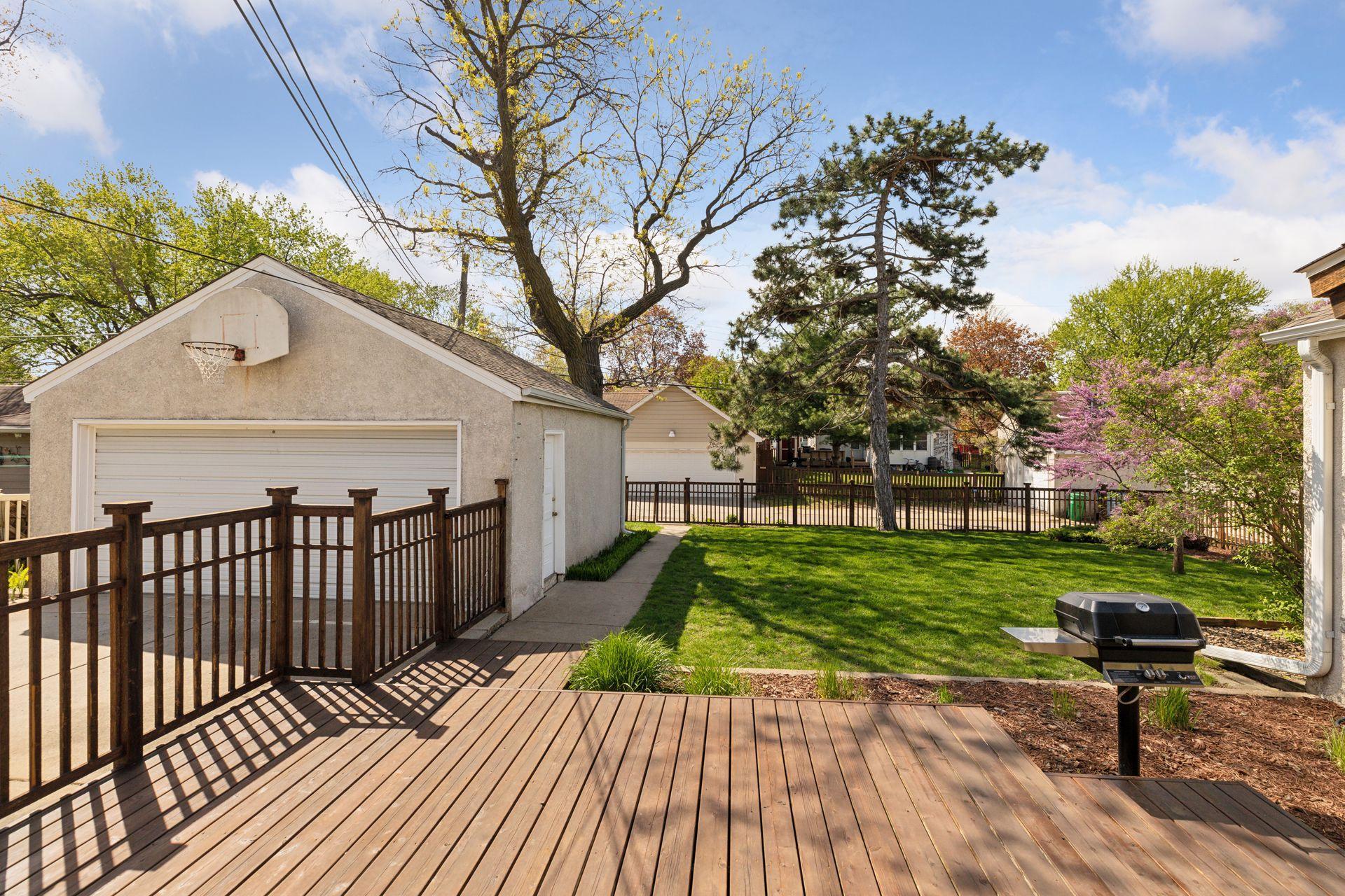 1706 Edgewater Boulevard