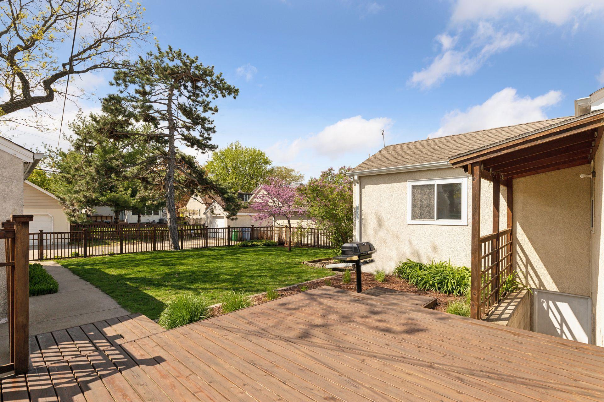 1706 Edgewater Boulevard