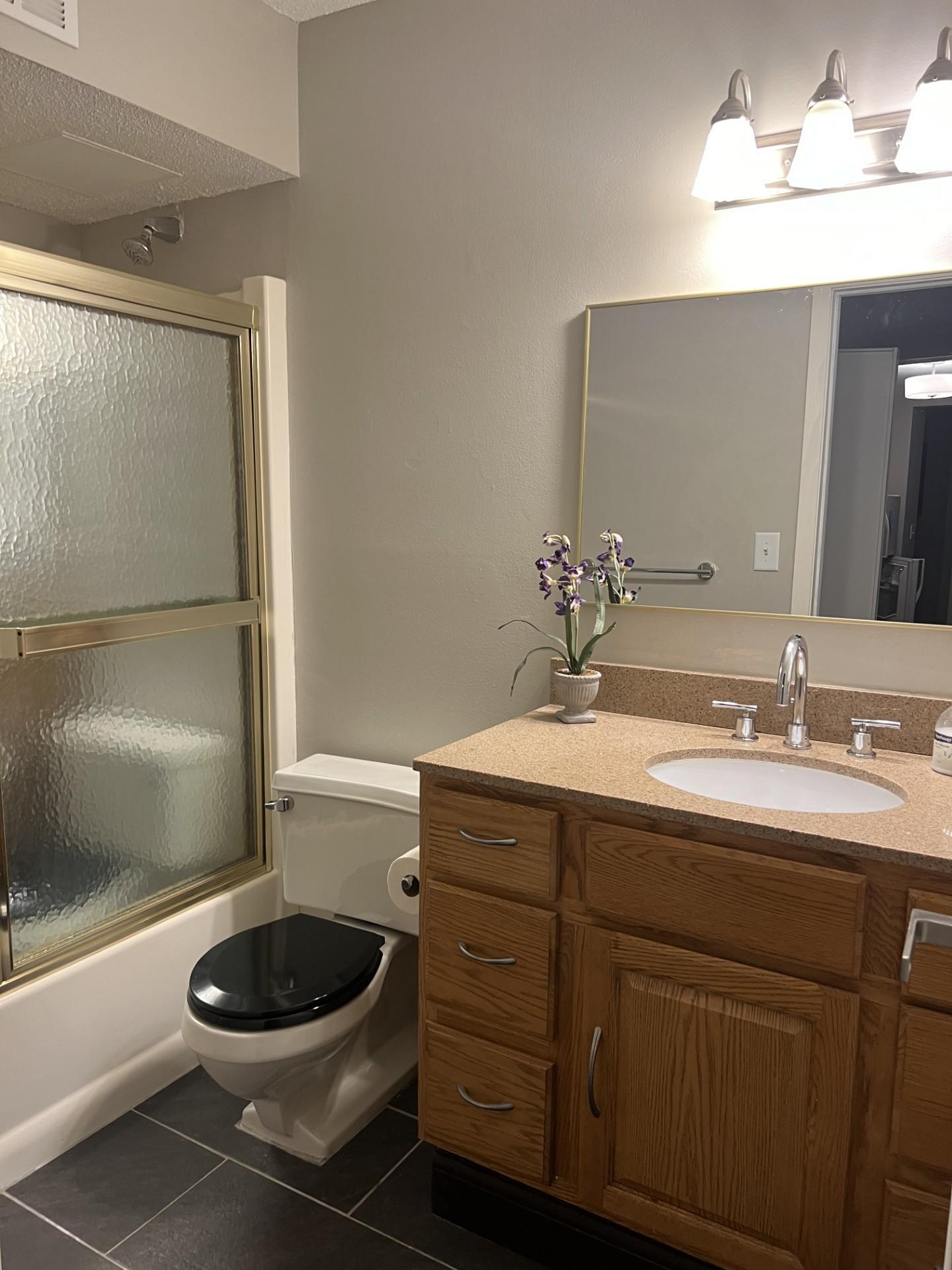 1181 Edgcumbe Road Unit: 1014