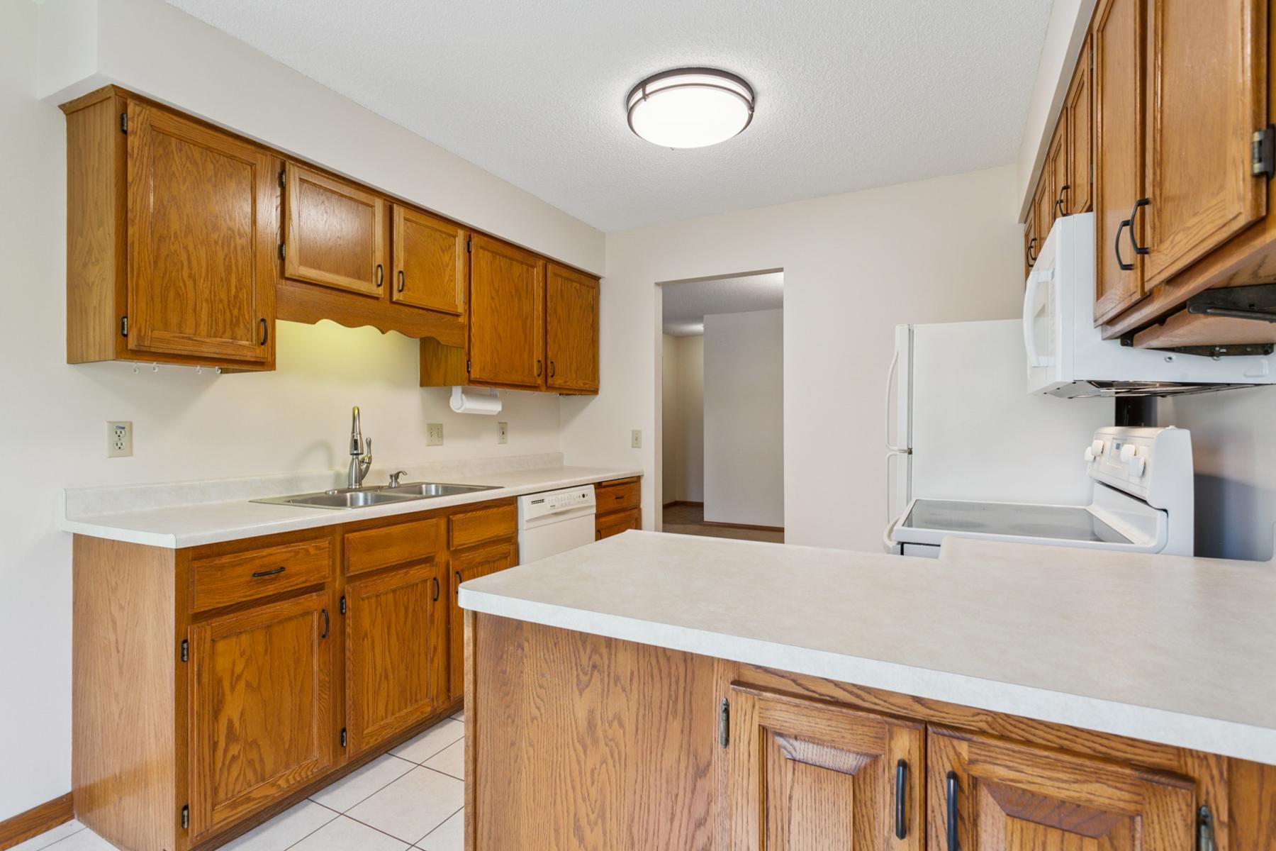 1890 Fox Ridge Drive Unit: A