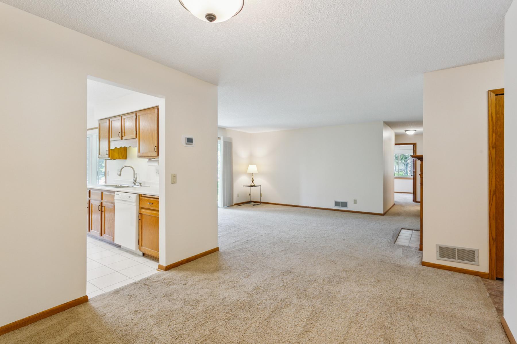 1890 Fox Ridge Drive Unit: A